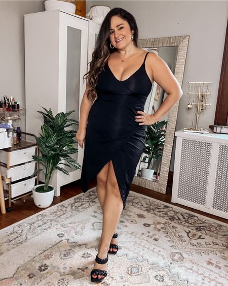 The shapewear dress you need! This dress is incredible, it has the shapewear built into the dress!! It has adjustable straps, tummy control, butt lifting, and removable bra cups! You need it! 

I’m wearing a 12/14

Date night outfit, midsize style, curvy style, plus size, shapewear, black dress, bodycon dress 

#LTKFind #LTKcurves