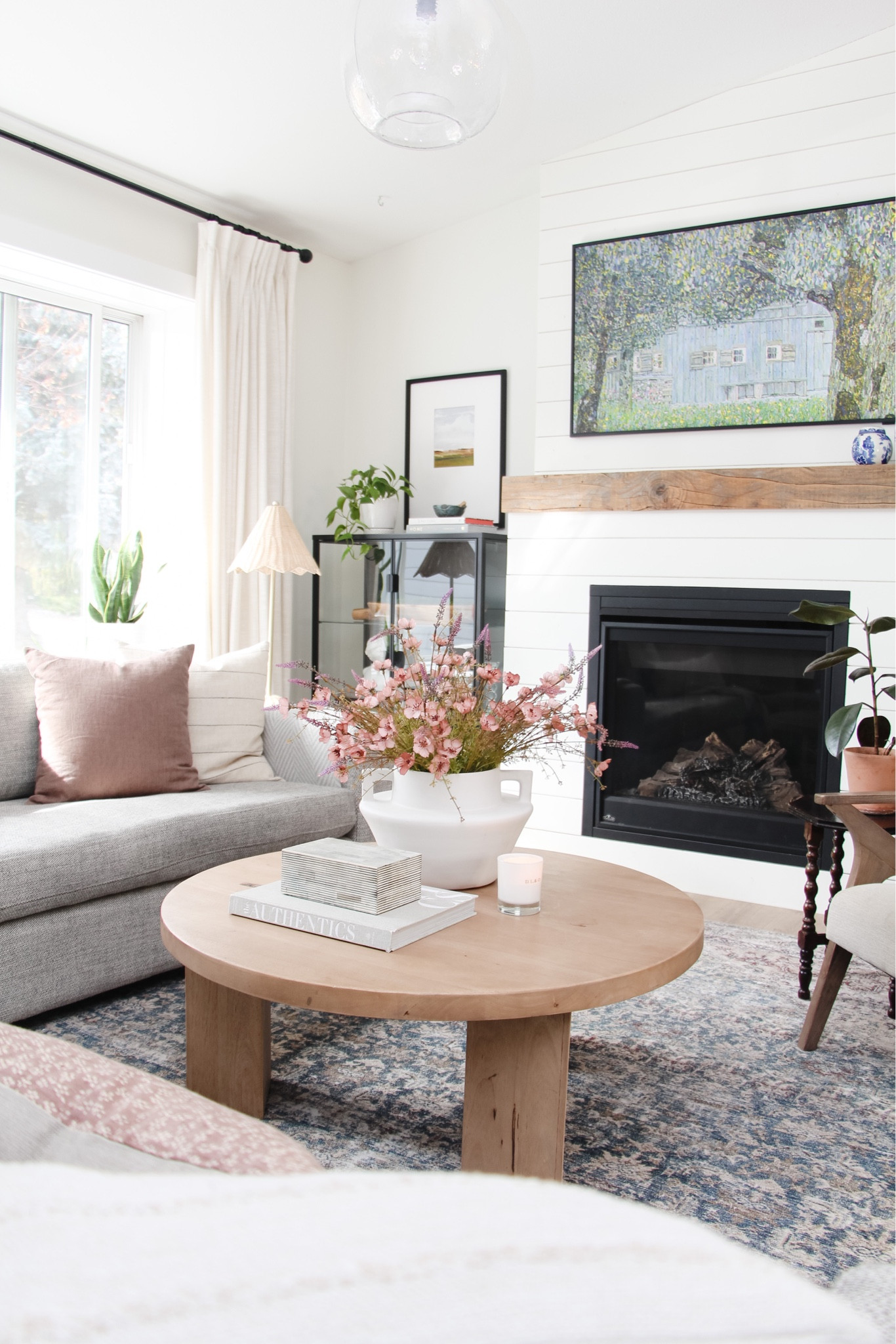 Shop our Living Room in time for spring!

#LTKhome #LTKSeasonal #LTKfamily