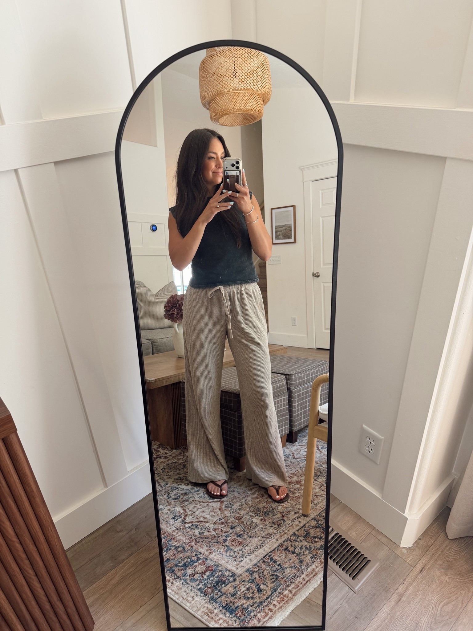 One of my favorite pair of lounge pants! And cute enough to wear out of the house too!

#LTKmomlife #LTKgrwm #LTKootd