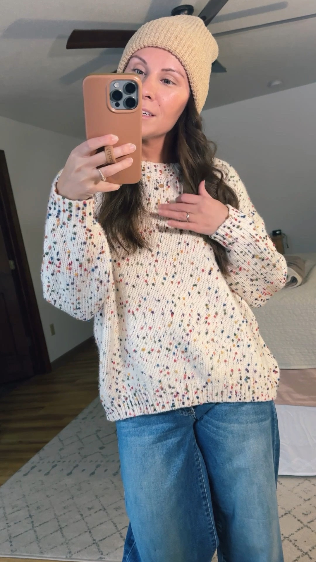 Small in my sweater, 24 in my jeans (I’m wearing medium wash which is almost sold out. Darker wash is still stocked!). My blundstone boots are size 6.5



#LTKootd #LTKPetite #LTKFindsUnder100