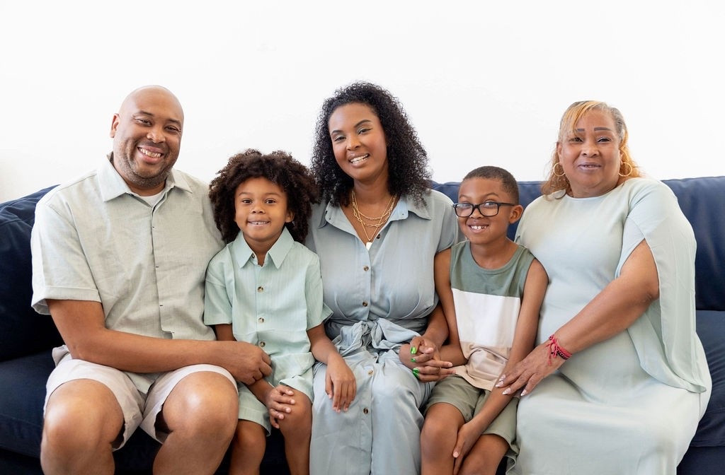 Fall Family Photos | Matching Family Photo Inspiration 

#LTKFamily #LTKMens #LTKKids