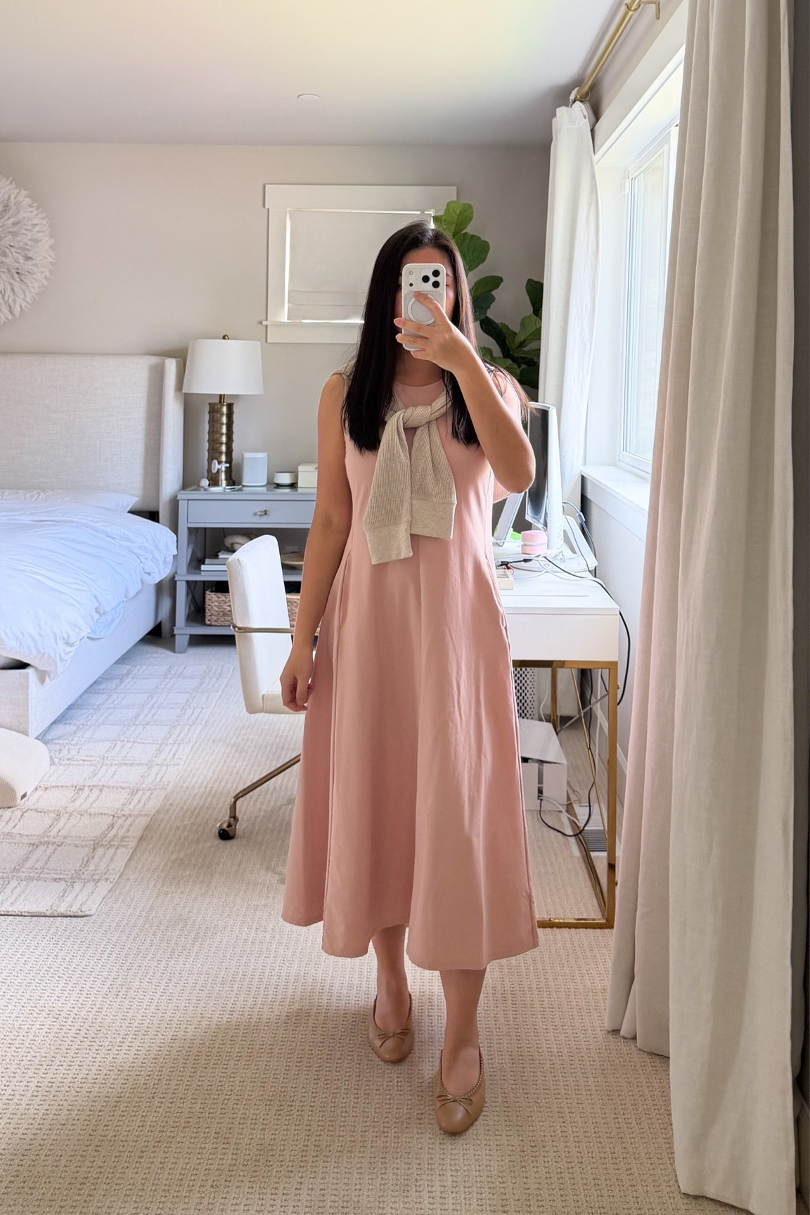 Comfy flat ballet shoes on sale from Nordstrom 40% off! Casual mom look

#LTKmomlife #LTKPetite #LTKootd