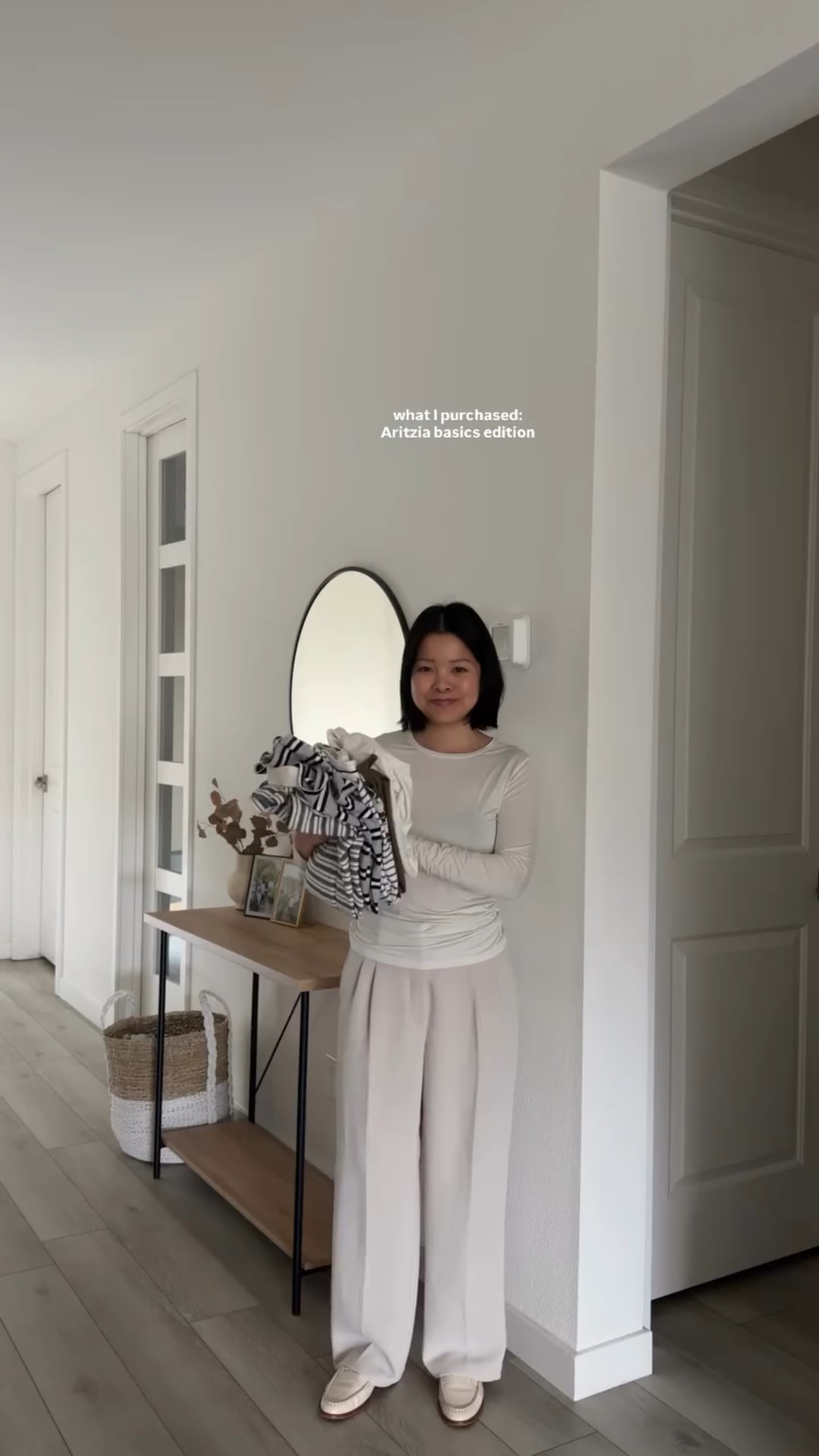 a roundup of my go-to elevated basics from @Aritzia 
—
Size XS in script
Size 2XS in barclay
Size S in striped tees
Size 2XS in mighty cotton long sleeve
Size XS in other long sleeves



#aritziabasics #elevatedbasics #elevatedbasic #aritziatops #basictops

#LTKWorkwear #LTKPetite #LTKSeasonal