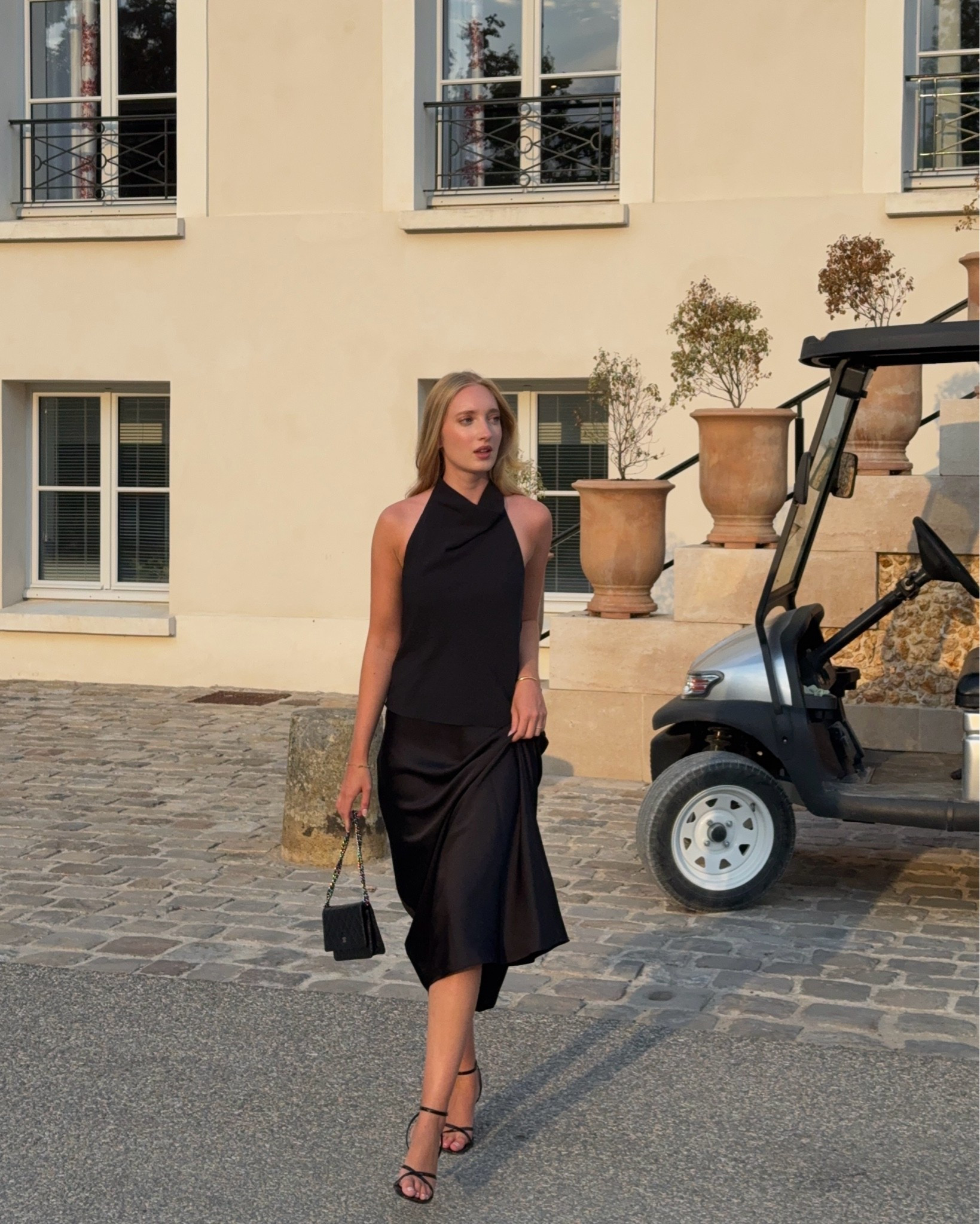 All black dinner look. Top is Mango and skirt is UNIQLO. Both in size S

#LTKeurope #LTKsummer #LTKdatenight