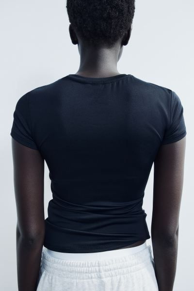 Fitted Microfiber T-shirt - Light beige - Ladies | H&M US | H&M (US + CA)