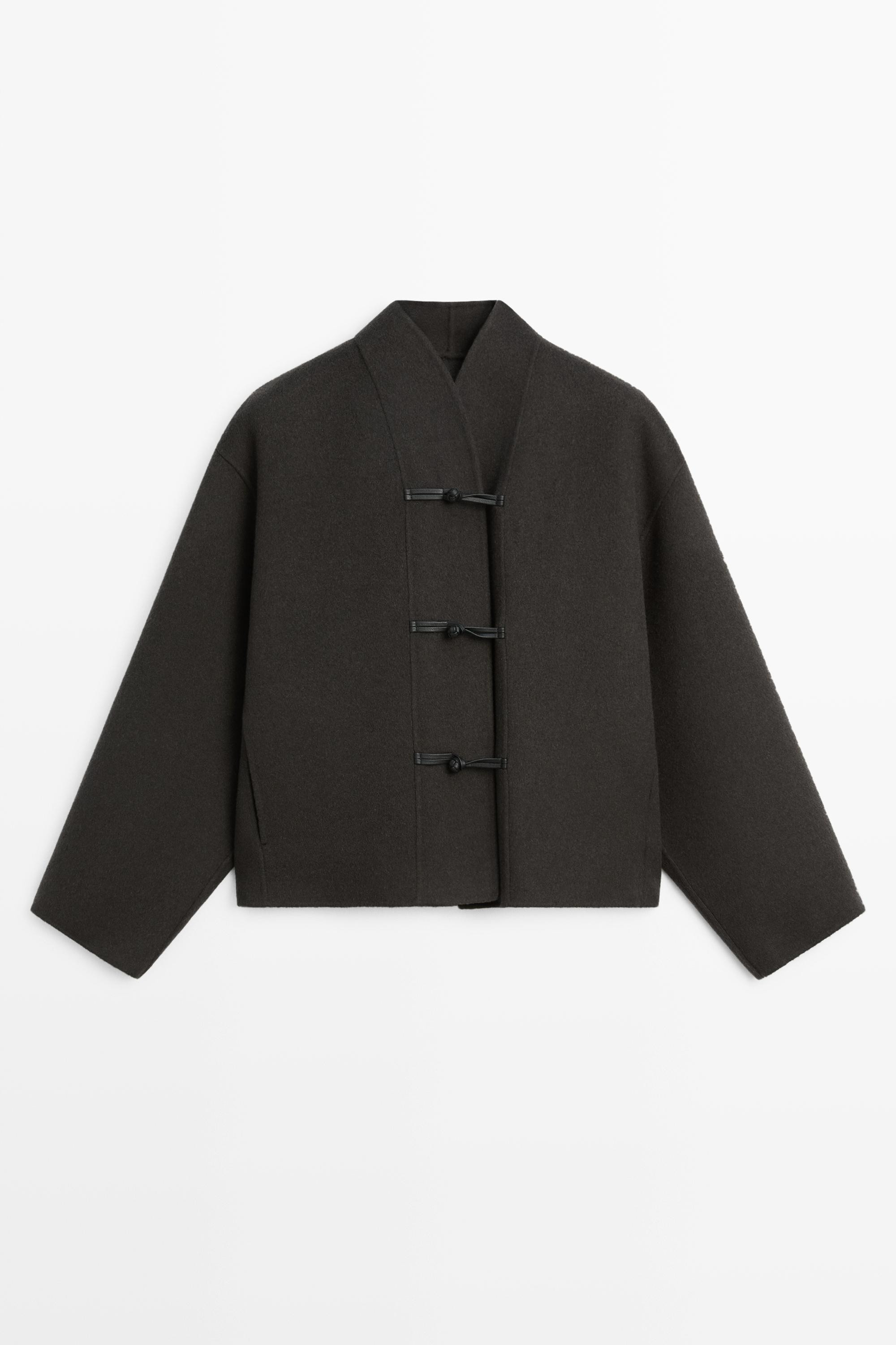 Short wool-blend coat with button detail | Massimo Dutti UK