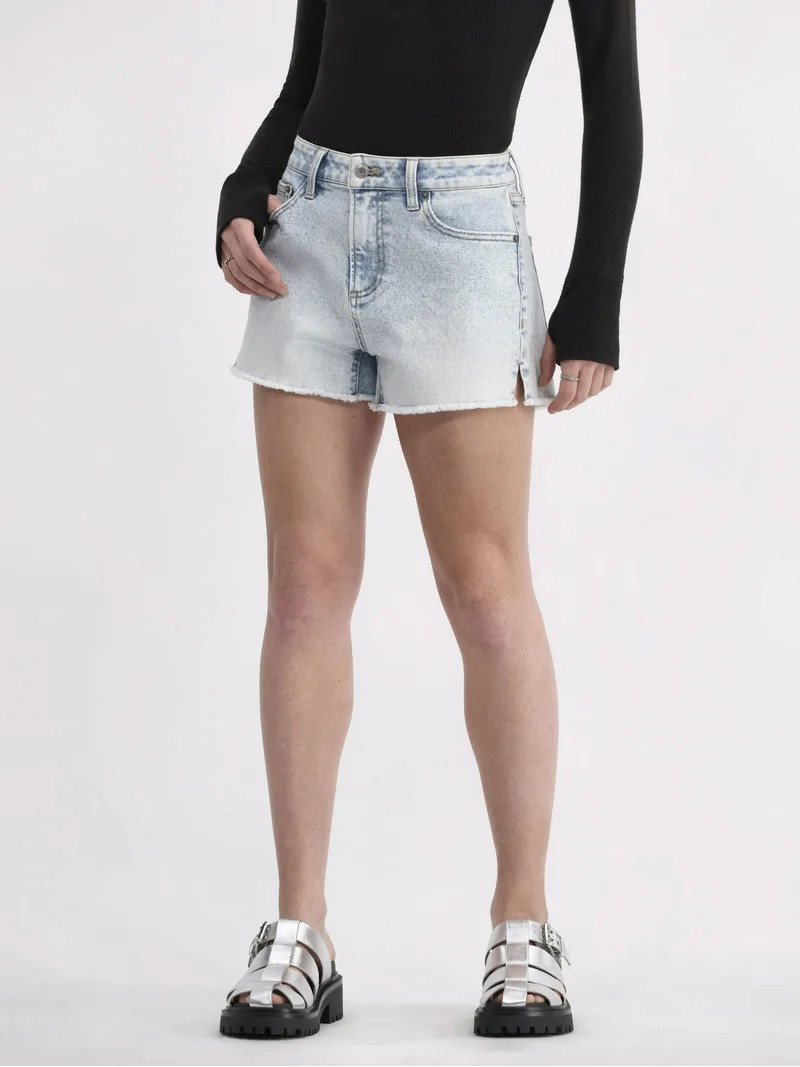No Boundaries Mid Rise Frayed Hem Denim Shorts, Women's | Walmart (US)