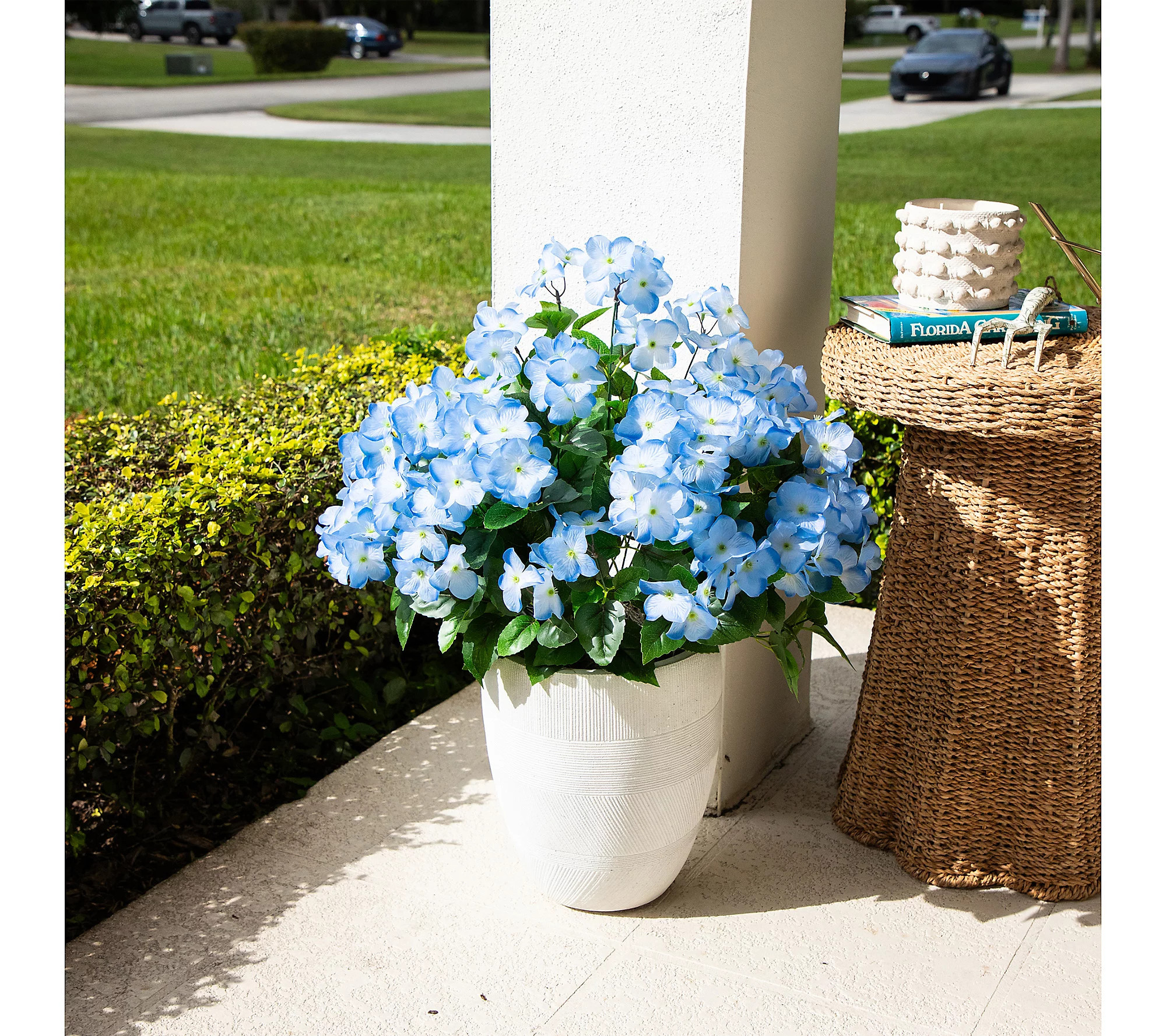 Nearly Natural 19-in UV Resistant Hydrangea Bus h - Set of 3 | QVC