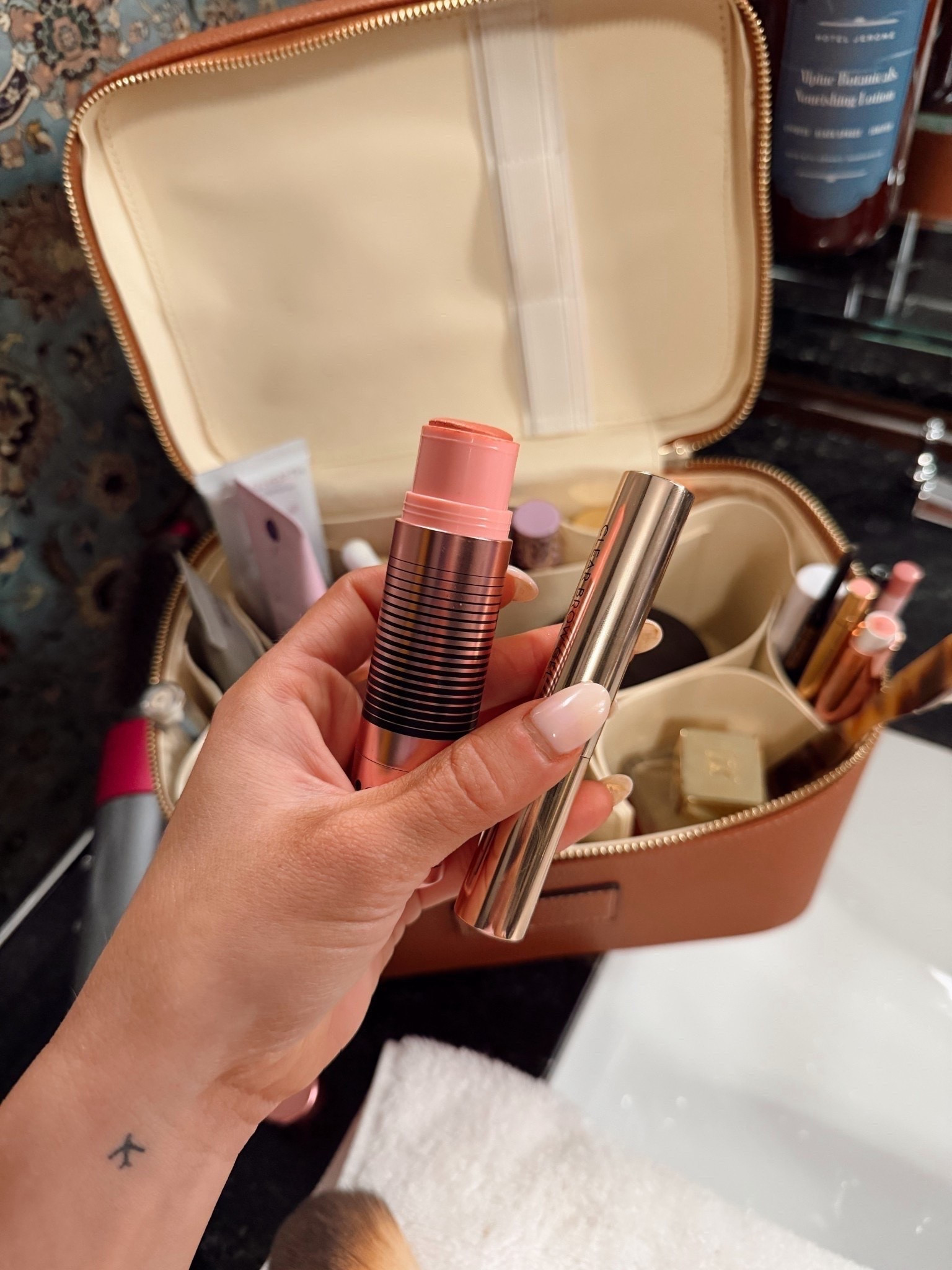 Dibs Beauty favorites!

These are a must have in my makeup routine🫶🏼



Summer, beauty must haves, essentials, GRWM, everyday, Katy roach, livingmybeststyle

#LTKBeauty #LTKselfcare