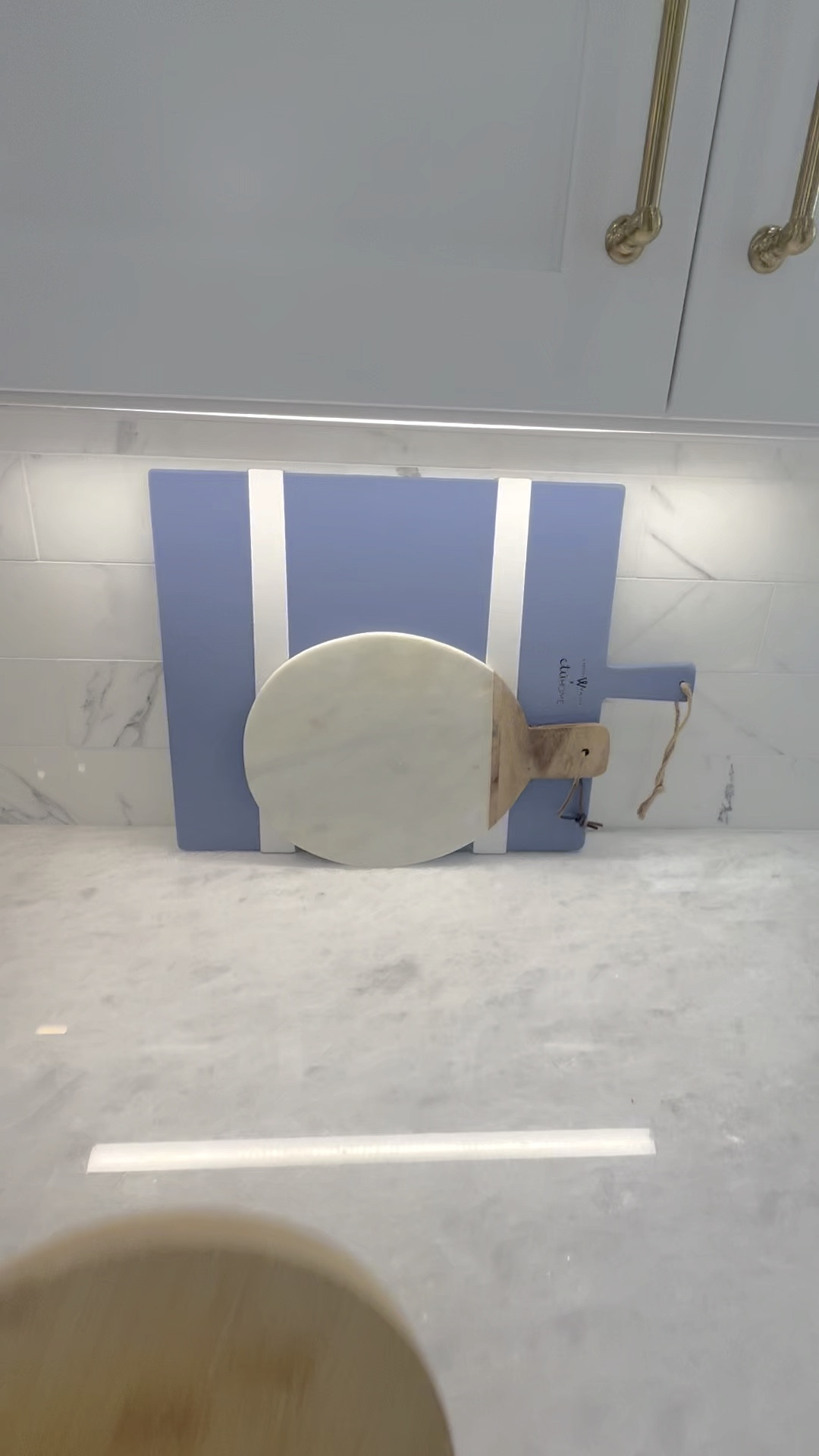 Layering with this darling wood heart cutting board.

#LTKFindsUnder50 #LTKSeasonal #LTKHome