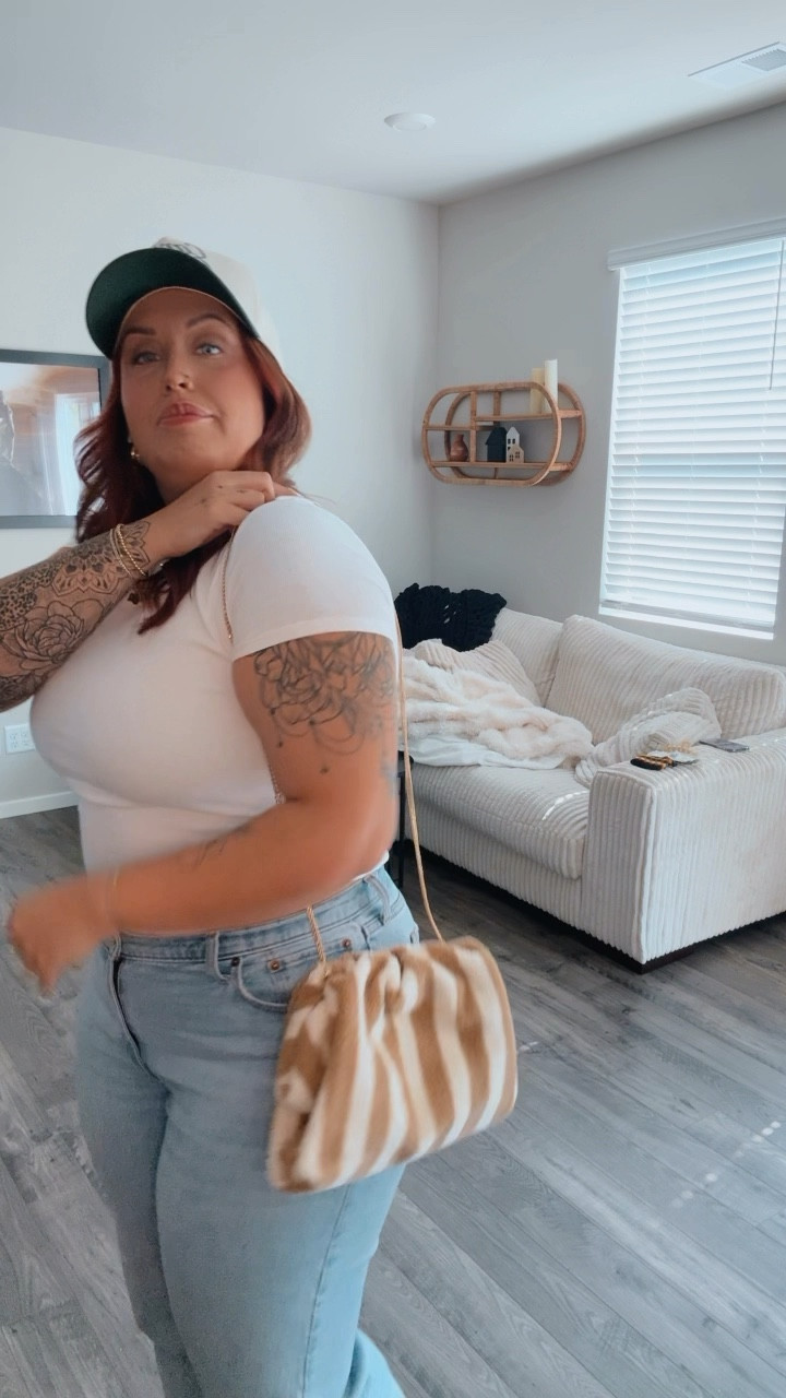 The bag for fall! 

#LTKMidsize #LTKSaleAlert #LTKItBag