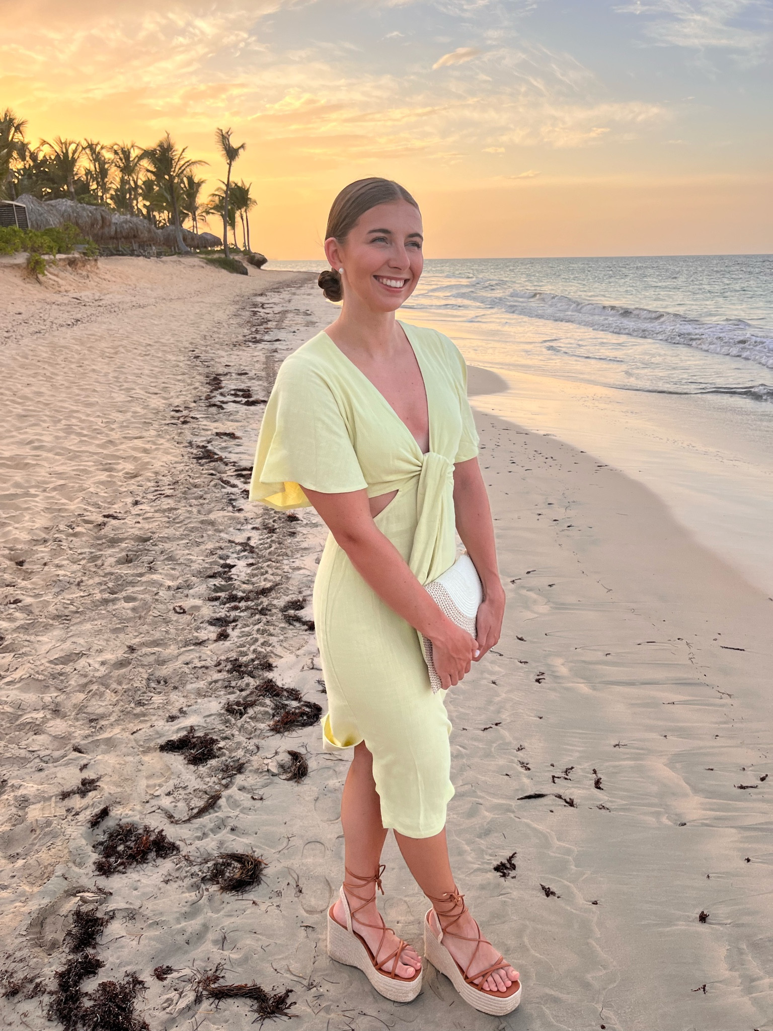 stunning green dress on my honeymoon 💛✨

#LTKTravel #LTKSeasonal #LTKFindsUnder50