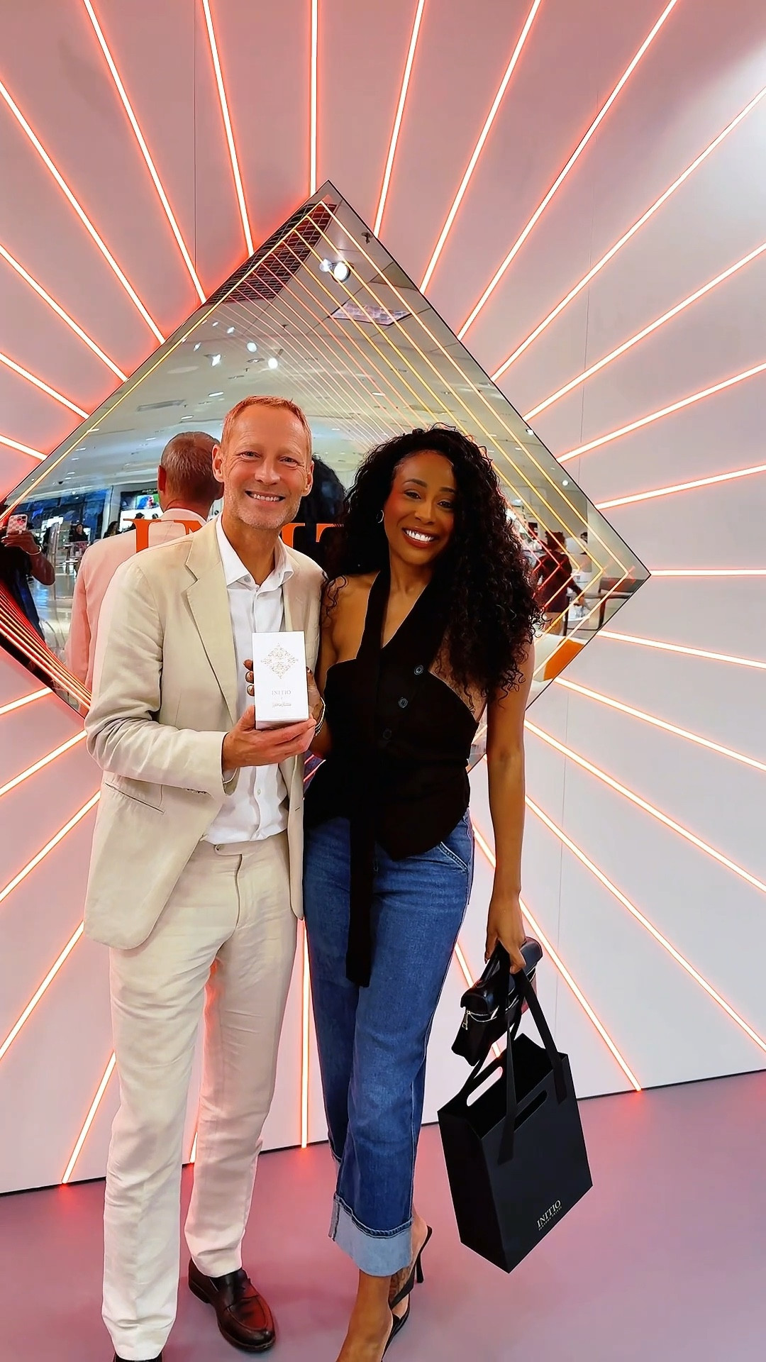 This fragrance is so beautiful! It’s summery and fall, warm .. bergamot and vanilla but grown up and sexy yet not over powering .

#LTKBeauty #LTKStyleTip