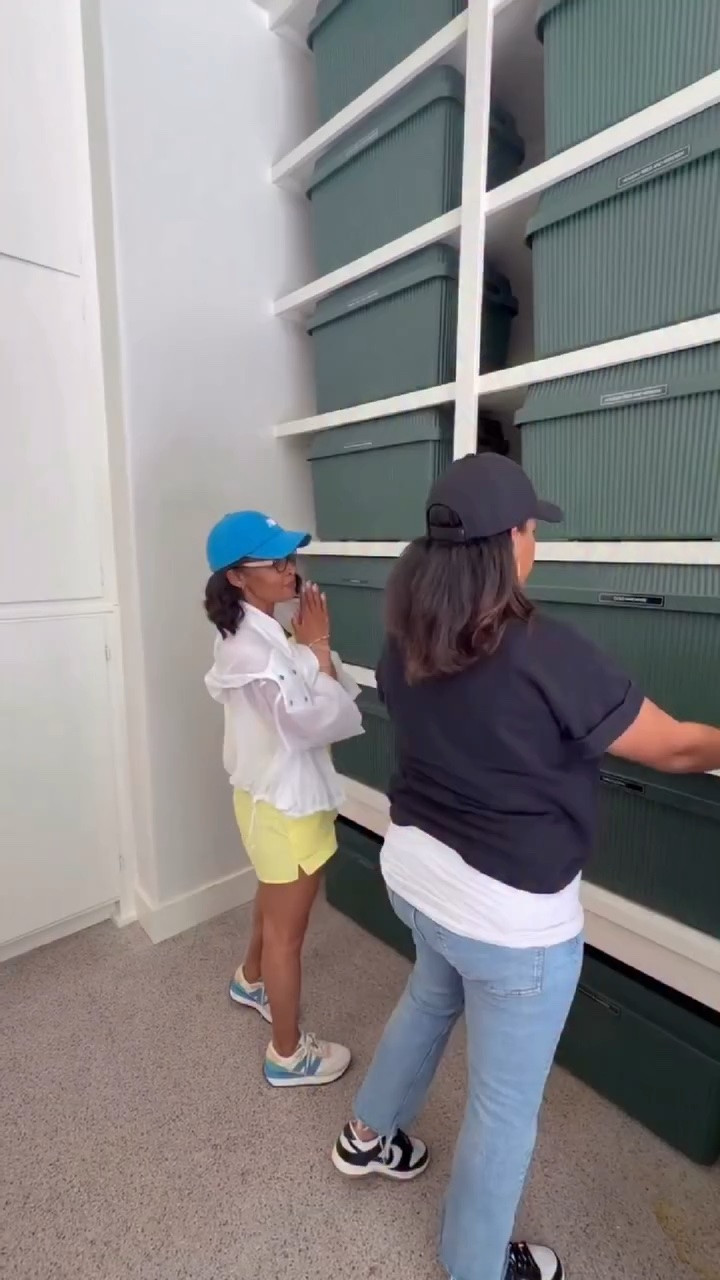 POV: @iamtammyfranklin ‘s garage said “I give up” and we said “say less.” 😅

She wanted a garage that was functional, but still looked modern, not just utility bins stacked everywhere. A few hours (and a LOT of laughs) later? Total transformation. Every tool has a home, every bin has a label. 🙌🏽🙌🏻

Featuring a few gifted stackable pieces from @like_it_j that helped us hit both the function and the more contemporary look she wanted.

#theorderproject #conceptcomplete #garageorganization #homeorganization #likeitStackUpContainergifted