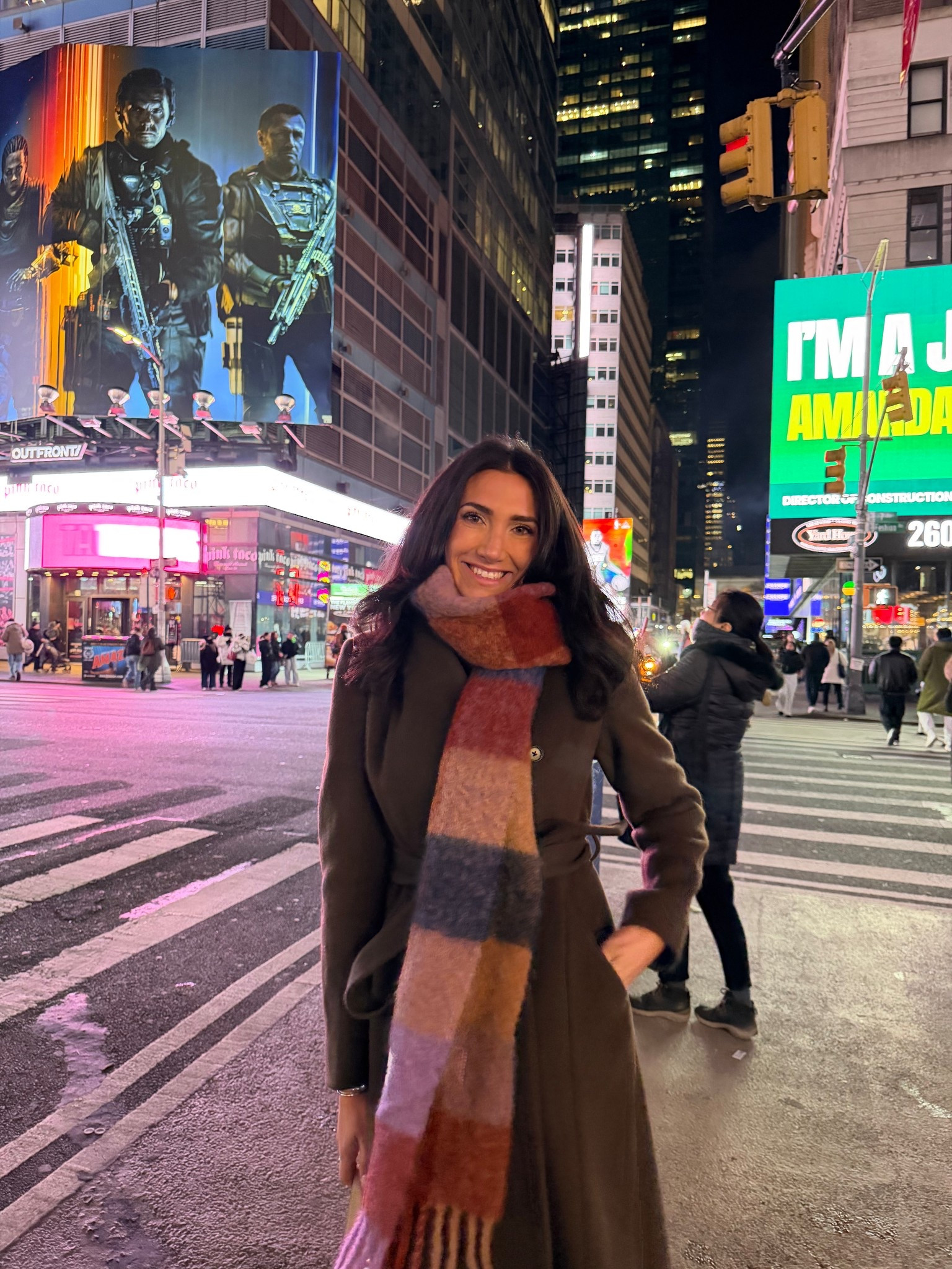 nyc ootn 🖤 my aritzia coat is on sale!

#LTKootd #LTKSaleAlert #LTKSeasonal