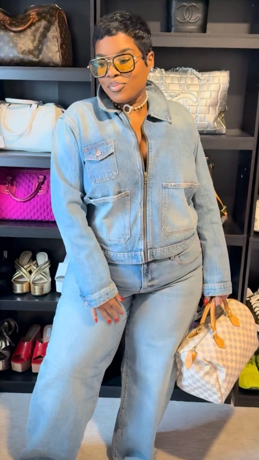 GRWM @target 
Fall = Denim on Denim 💙

#plussizefashion #target #grwm


#LTKPlusSize #LTKStyleTip #LTKU