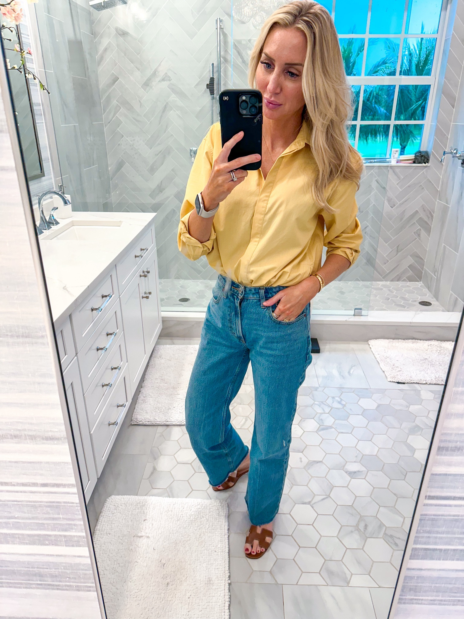 Favorite button downs on sale

Wearing size XS 
Size 24 in jeans

#LTKsalealert #LTKSpringSale #LTKstyletip