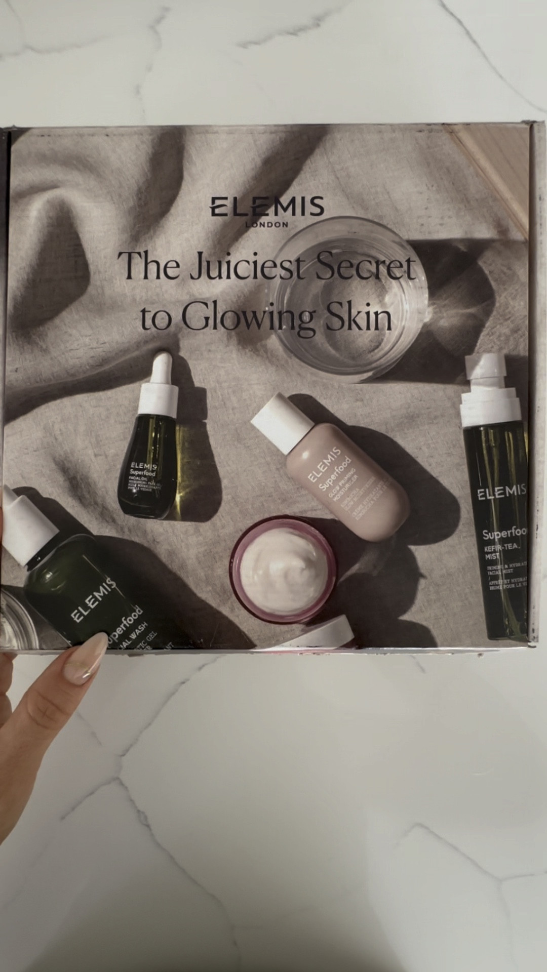 Elemis Skincare is ALL I use and they just launched their new vitamin-rich Superfood line, packed with hydrating and nourishing superfoods for your skin, including Broccoli, Wheatgrass and Kale Extracts. 
- Superfood Facial Wash
- Superfood Facial Oil
- Superfood Kefir Tea Mist
- Superfood Glow Priming Moisturiser
- Superfood Midnight Facial

#LTKbeauty #LTKsalealert #LTKFind