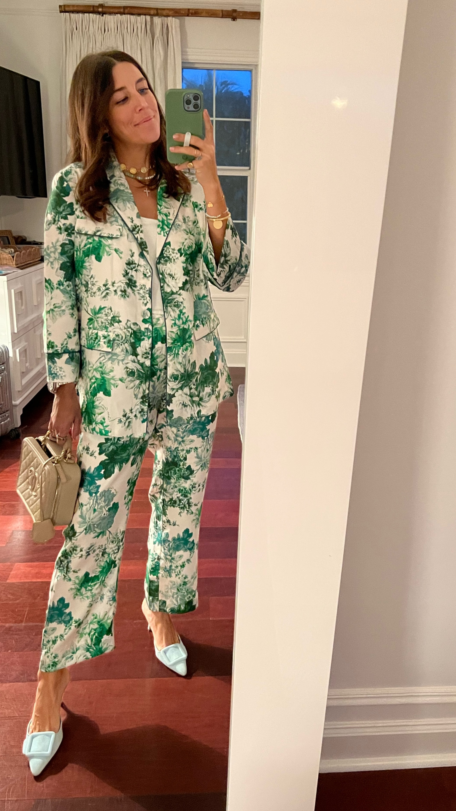 Cara Cara Silk Set // delfina has a matching dress ☺️

#LTKtravel #LTKfit #LTKfamily