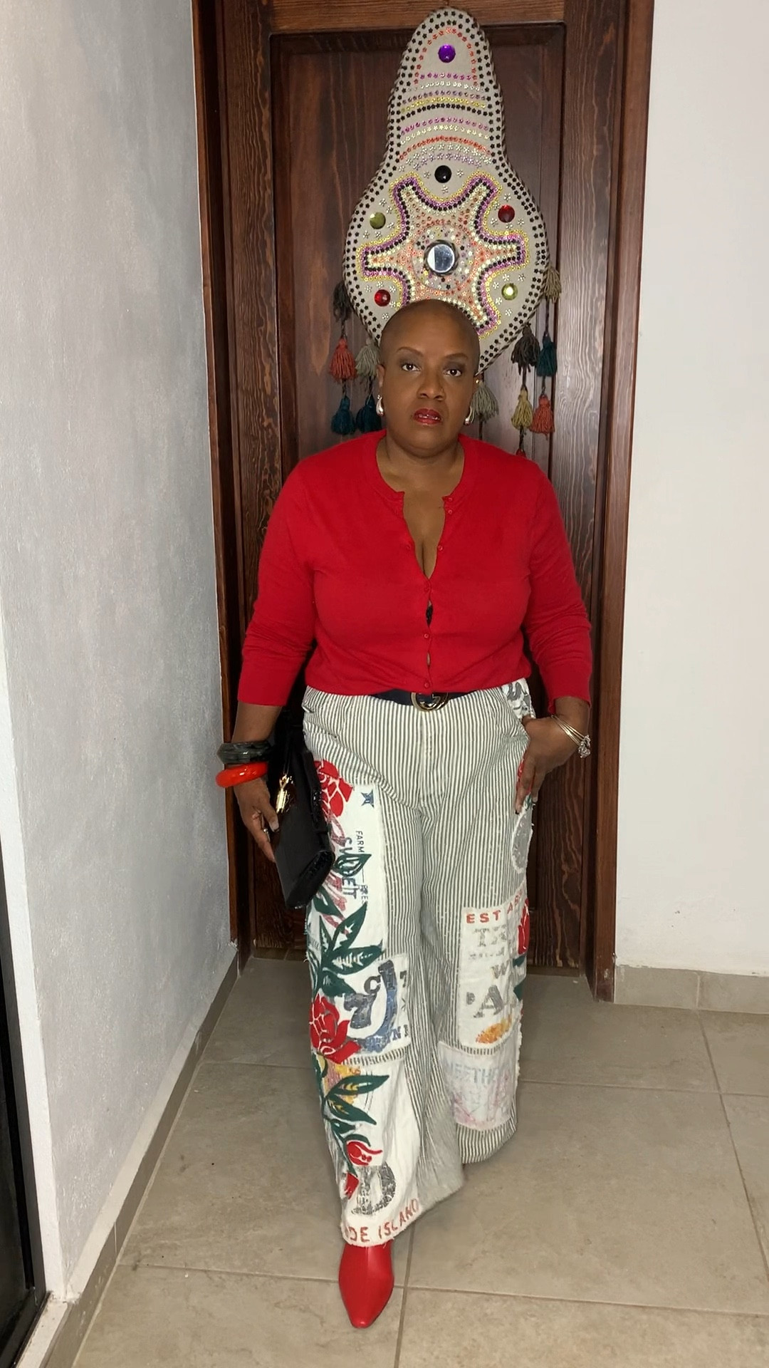 Free People x We The Free Lost and Found Boyfriend Jeans ($298) — almost sold out! Intricate and bold with pinstripes, patchwork, and red + green embroidery.

I styled them with a red J.Crew Factory cardigan, red Rag & Bone Chelsea boots, and a black Florian of London bag to balance all the color.

✨ Pro tip: Size up your cardigan if you want to layer.


#LTKOver40 #LTKStyleTip #LTKMidsize