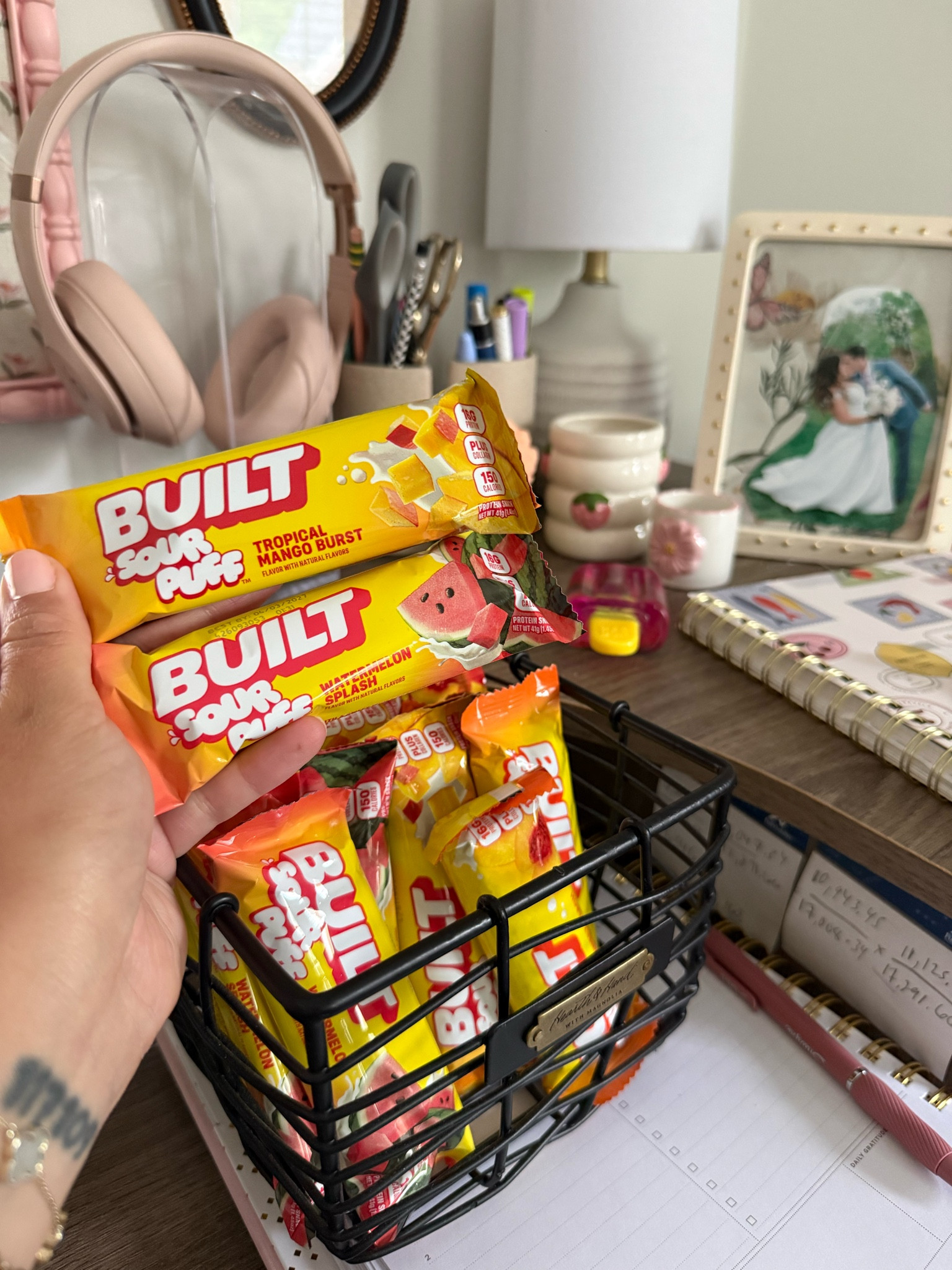 New Built Sour Puff flavors for summer! These are my go to protein snack - both the watermelon and mango flavors are delicious. 


Protein bar, protein goals 


#LTKmorningroutine #LTKmomlife #LTKfoodie