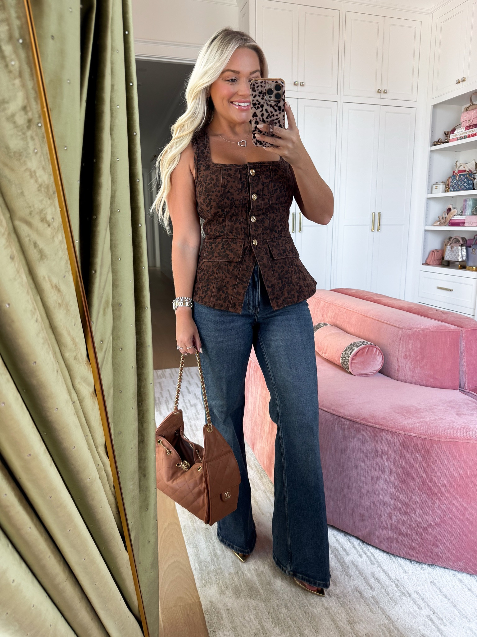 So chic!

#LTKootd #LTKgrwm #LTKdayinmylife