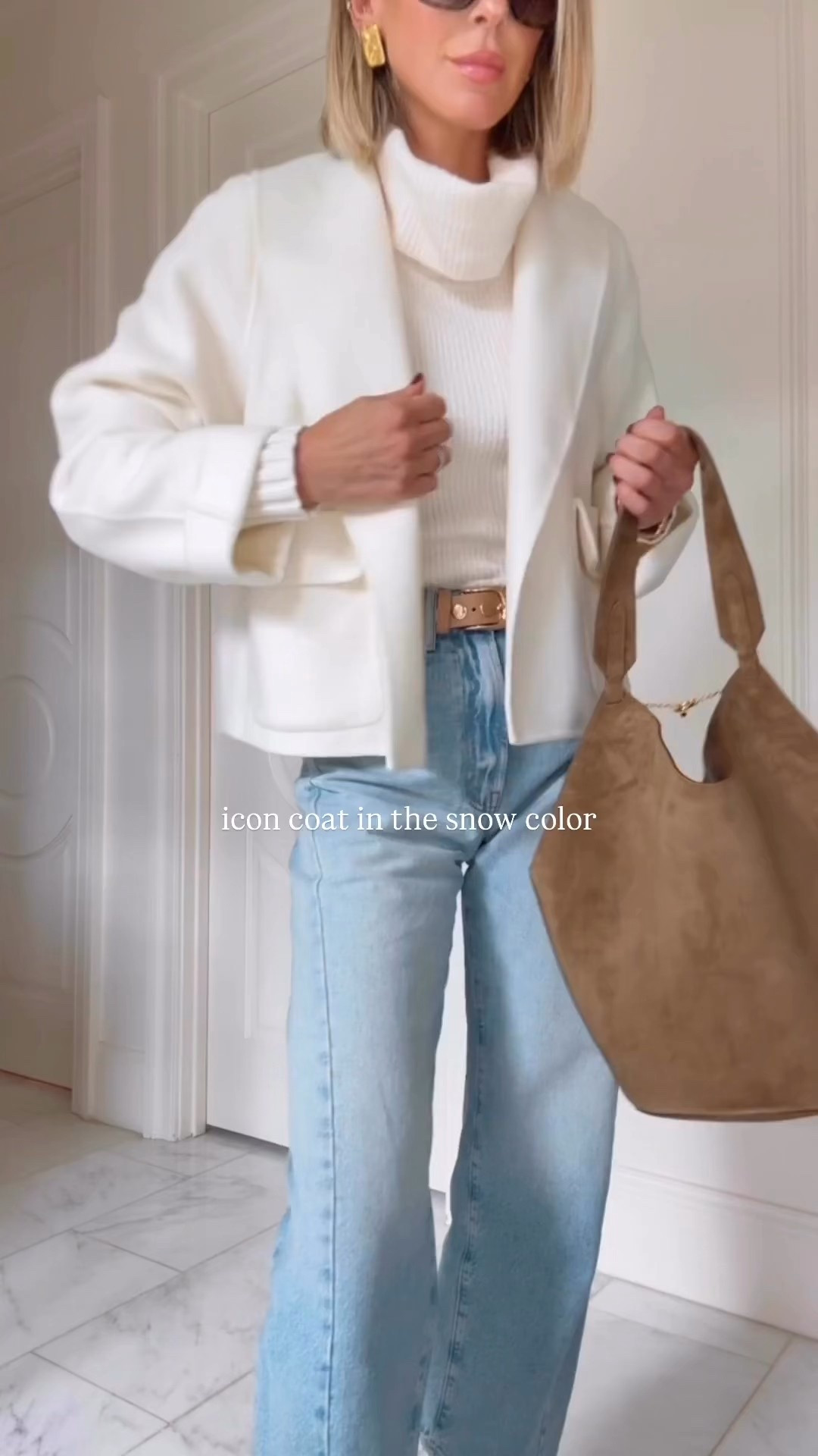 Best seller this week! I'm wearing size smalll