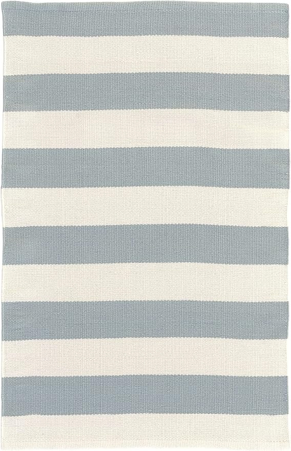 Dash and Albert Catamaran Indoor/Outdoor Area Rug - 2' x 3' Light Blue & Ivory Stripe Handwoven W... | Amazon (US)