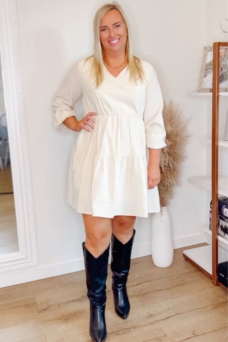 Amazon dress. 
Amazon fall dress. 
Family photo dress. 
Midsize dress. 
Cream dress. 
White dress. 

Size large dress
Size 10 boots 