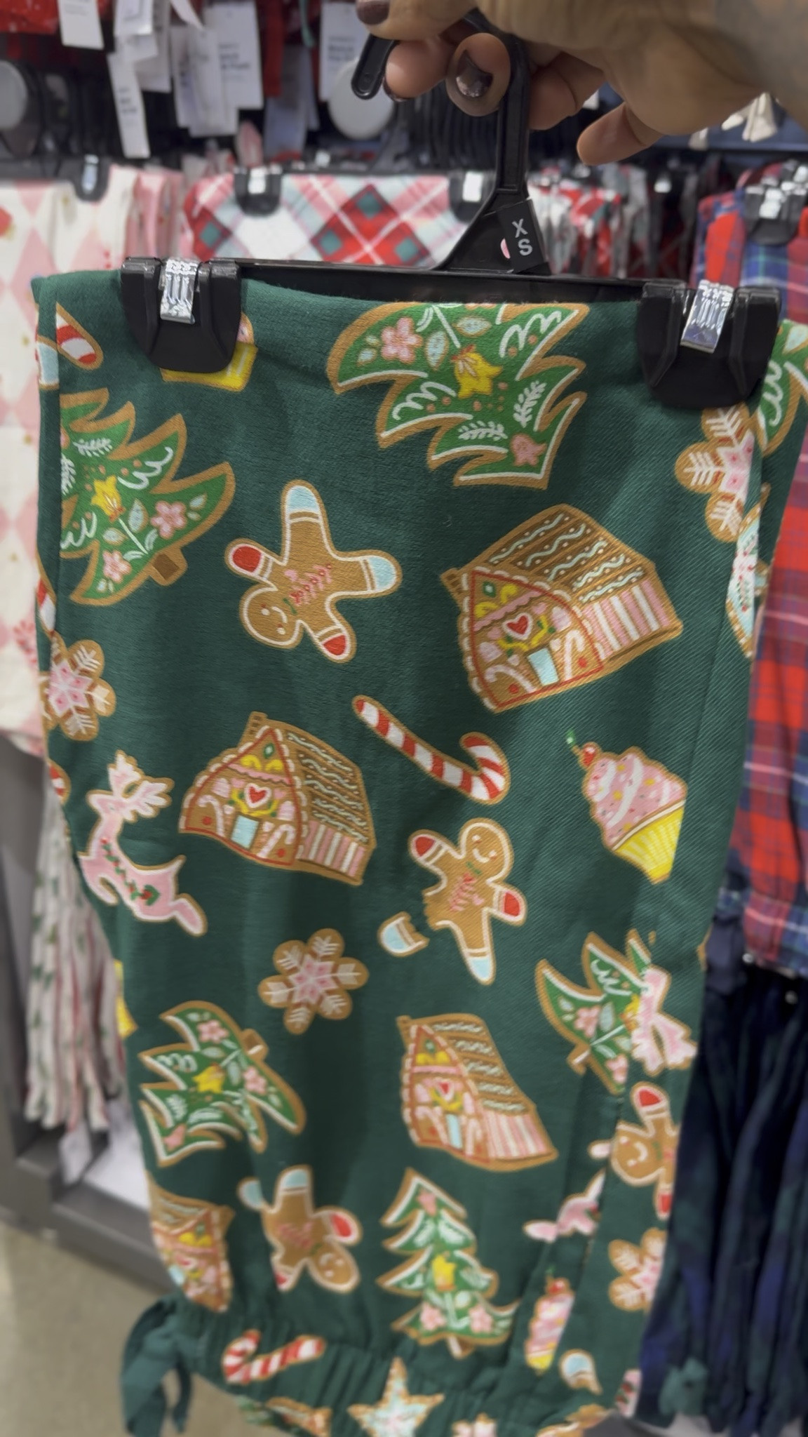 OKAY OLD NAVY!!! 🎄🎅🏽😍

The family Christmas pajamas are HERE and BABY, THEY ARE TOO CUTE! 😂❤️ Matching pajamas for everyone means Christmas morning pictures are about to BE SO CUTE!

🛍️ I LINKED ALL MY FAVORITE OLD NAVY PAJAMAS ON MY LTK! GO SHOP MY PICKS!

#OldNavy #FamilyPajamas #ChristmasShopping #LTKFinds