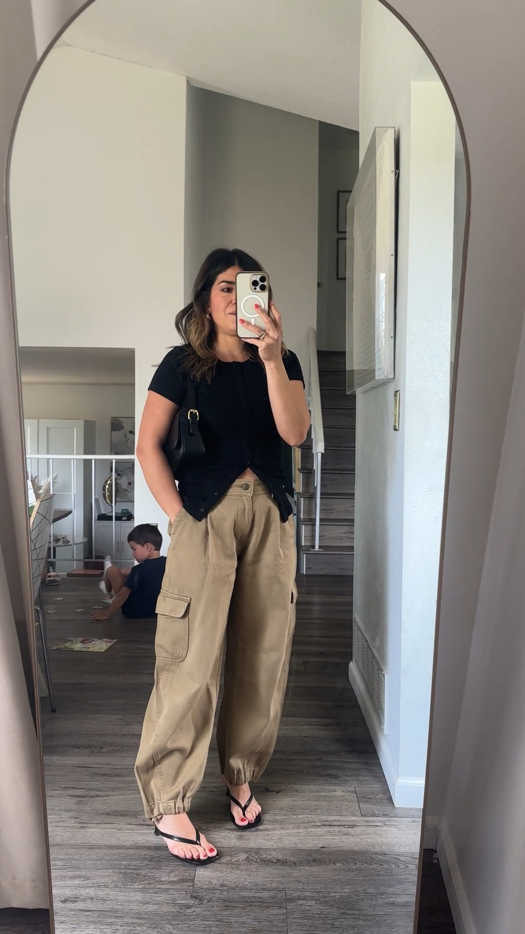 Top size xs
Pants size xs
Pants are in major sale and also available in beige! They are so good!!!

#LTKootd #LTKTravel #LTKSeasonal