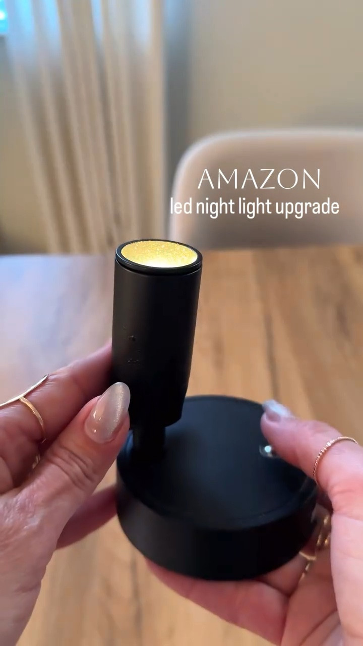 I am obsessed with these LED night lights ✨
they instantly make any space feel warm and cozy, soft glow, no harsh lighting, dimmable ✨
one is rechargeable with 3 light tones and a remote ✨
the other is a plug-in with adjustable brightness and can be positioned vertically or horizontally 



#LTKHome #LTKSeasonal #LTKFestival