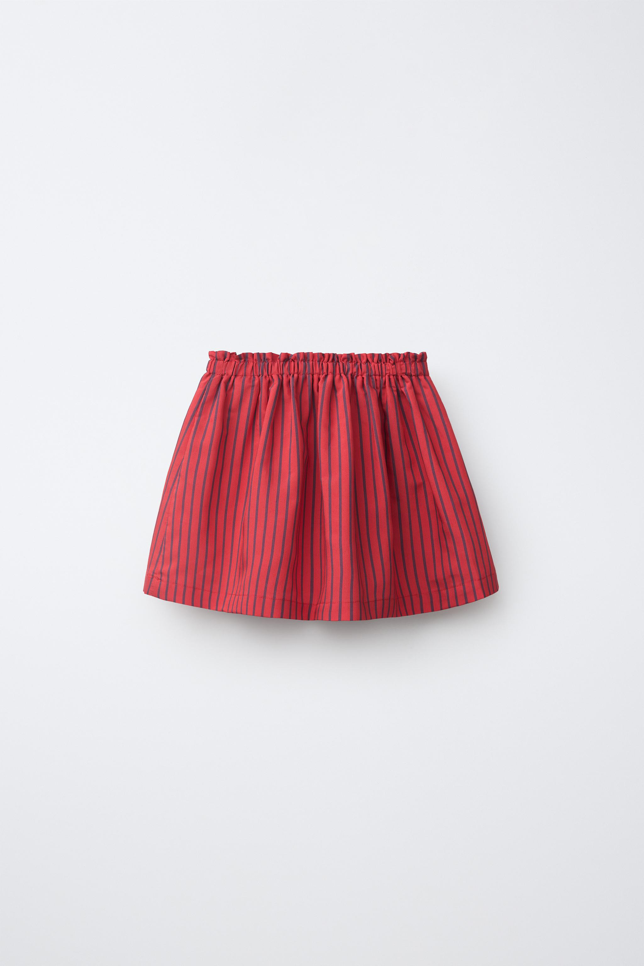 Skort with built-in shorts and elastic waistband. Front button appliqu\u00e9. Striped print. Main... | Zara US