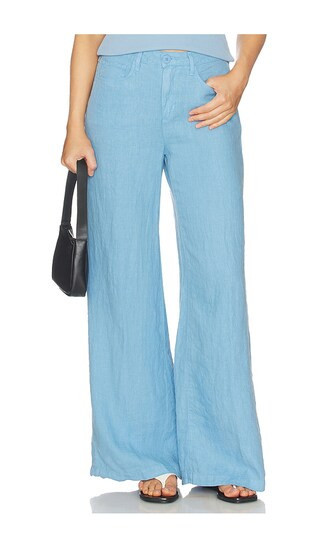 L'AGENCE Amara Wide Leg Pant in Blue. - size 29 | Revolve Clothing (Global)