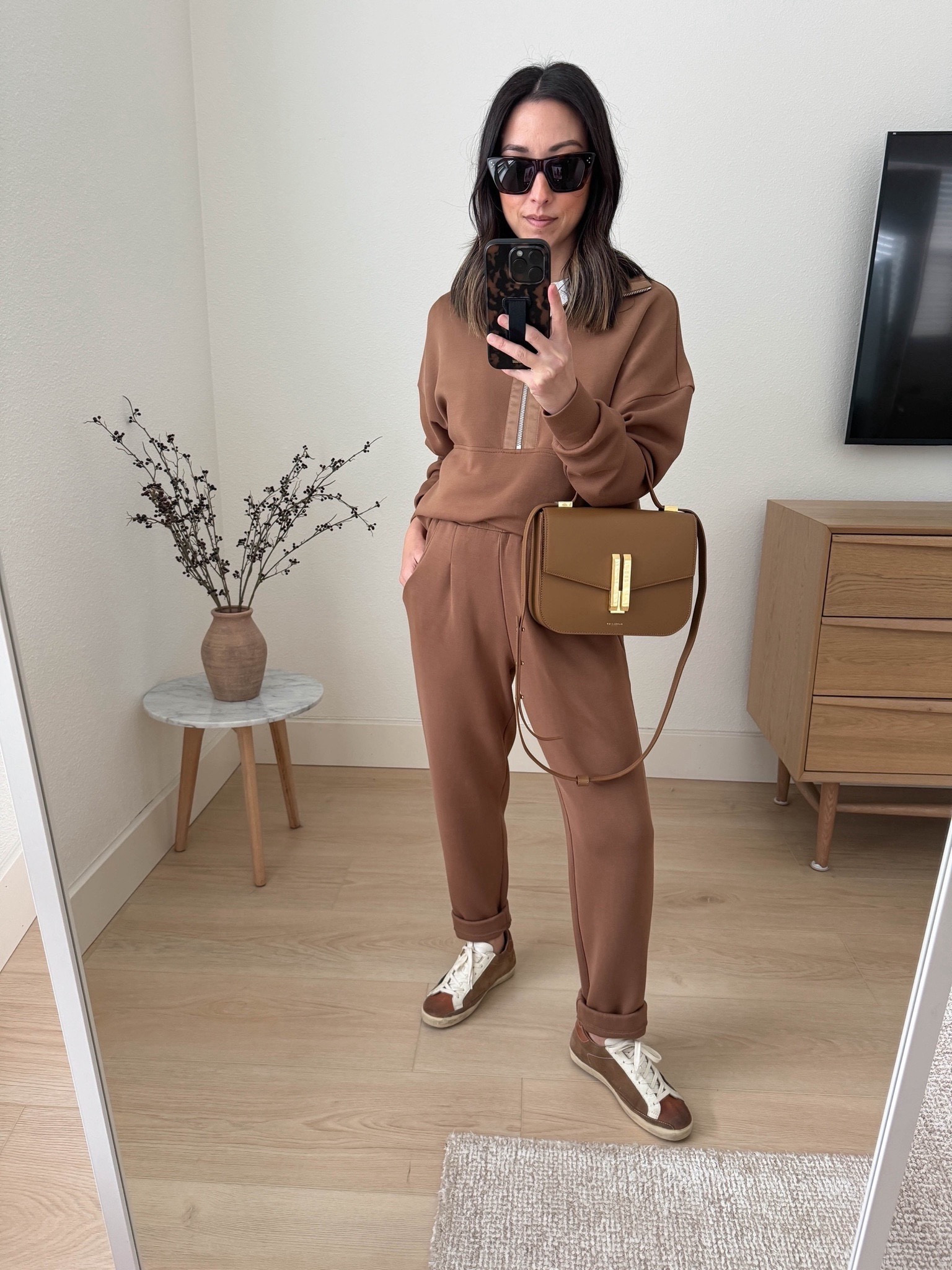 Varley doublesoft loungewear.  Varley sets. Keller half zip is one of my favs! So comfy and easy to throw on. On sale! These are the rolled cuff pants. So versatile and goes with so many shoes. 

Varley Keller half zip xs
Varley rolled cuff pants xs 25” 
Golden Goose sneakers 35 (old) 
DeMellier bag
Celine sunglasses  

Athleisure, loungewear, spring style, spring outfits, petite style 



#LTKActive #LTKItBag #LTKSaleAlert