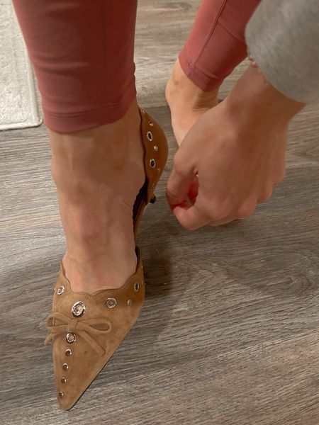 🤎🌿👀 a moment for the mules — tts! & incredibly comfy for a heel! 

Spring shoe / splurge find / revolve / Jeffrey Campbell / heels / style / Holley Gabrielle 

#LTKshoecrush #LTKSeasonal #LTKstyletip