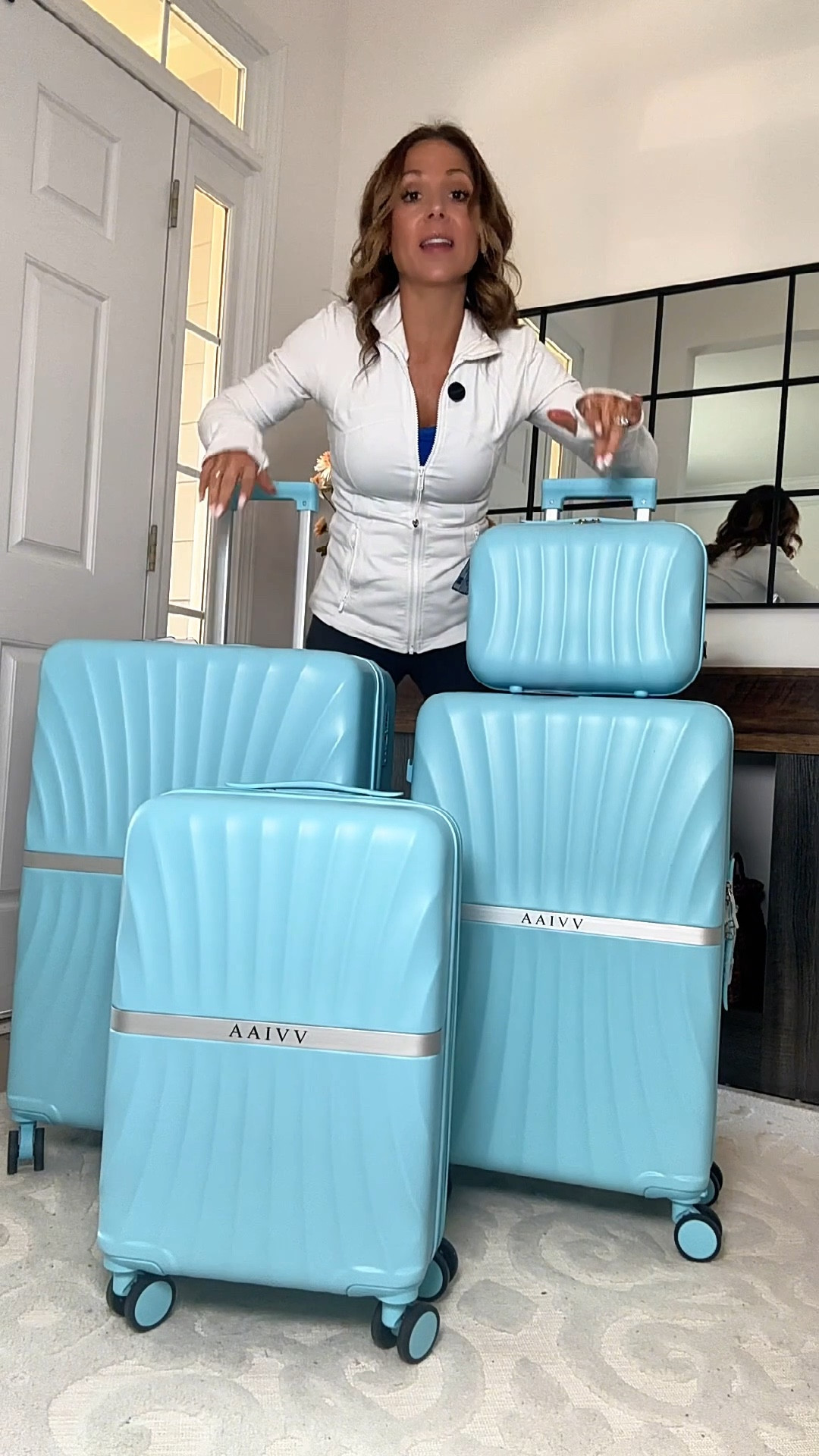 This 4-piece luggage set solves so many travel problems in one. No more guessing which suitcase to bring—this set covers every type of trip.

✔️ 28” for long vacations
✔️ 24” for weekend getaways
✔️ 20” carry-on for flights
✔️ 13” personal bag

The best part? Everything nests together for storage, and the carry-on includes a cup holder + USB port.

• #travelessentials
• #luggageset
• #travelmusthaves
• #airportstyle
• #travelgear