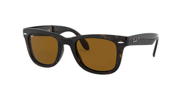Check out the Wayfarer Folding Classic at ray-ban.com | Ray-Ban (US)