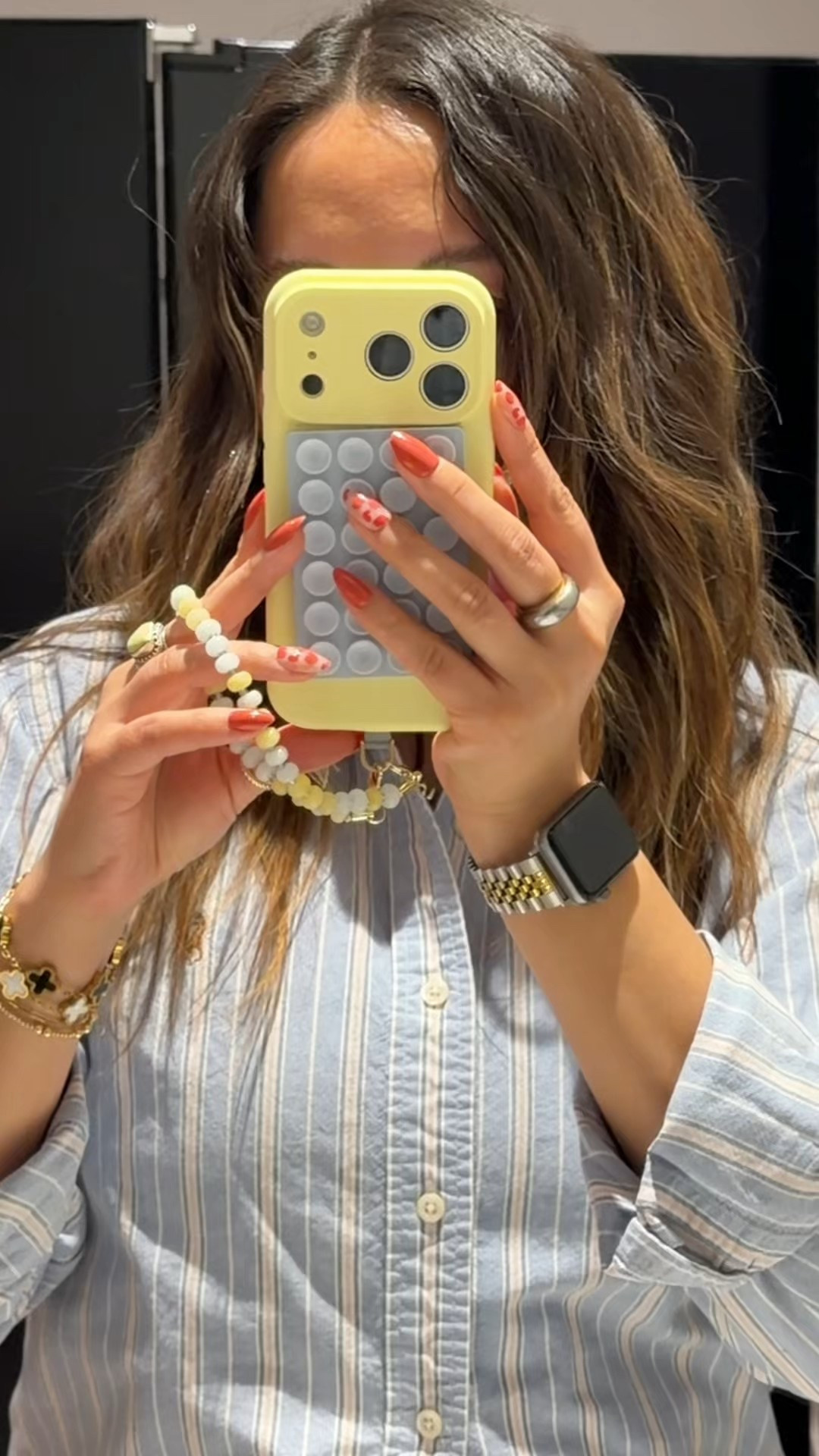 my toxic trait is treating my phone like a seasonal accessory 🌼🦋🐥

#LTKvlog #LTKHome #LTKSaleAlert