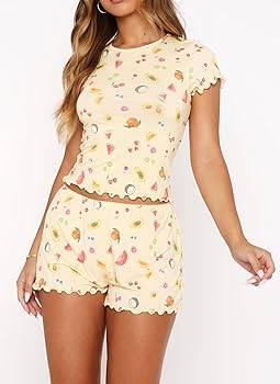 Cute Pajamas for Women Set 2 Piece Short Sleeve Pjs Floral Graphic Crop Top Y2K Summer Sleepwear ... | Amazon (US)