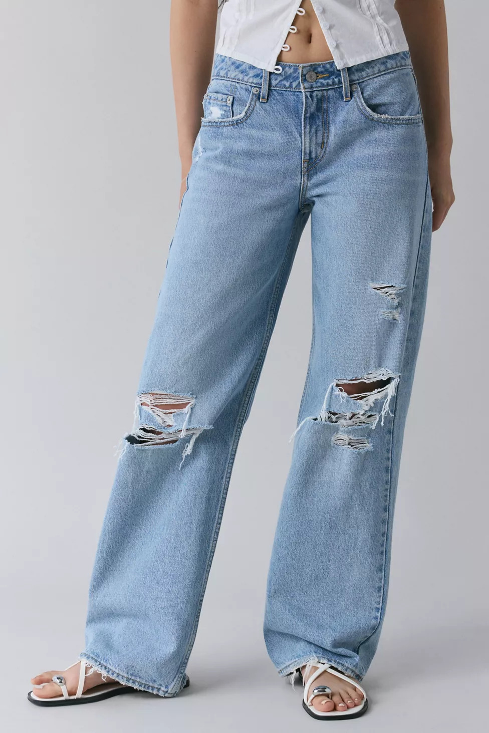 Levi’s® Low Loose Jean | Urban Outfitters (US and RoW)