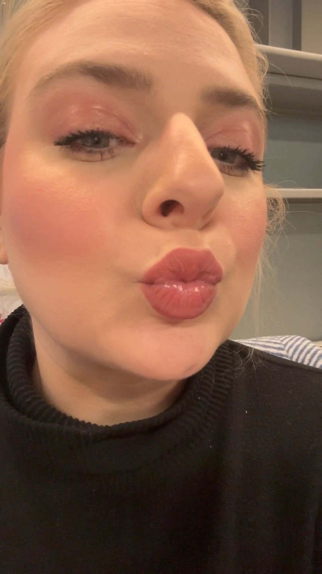 Lippy of the Day💋
Liner in Lauren
Lip Crème in Soft Rose

#LTKBeauty #LTKWorkwear #LTKFindsUnder50