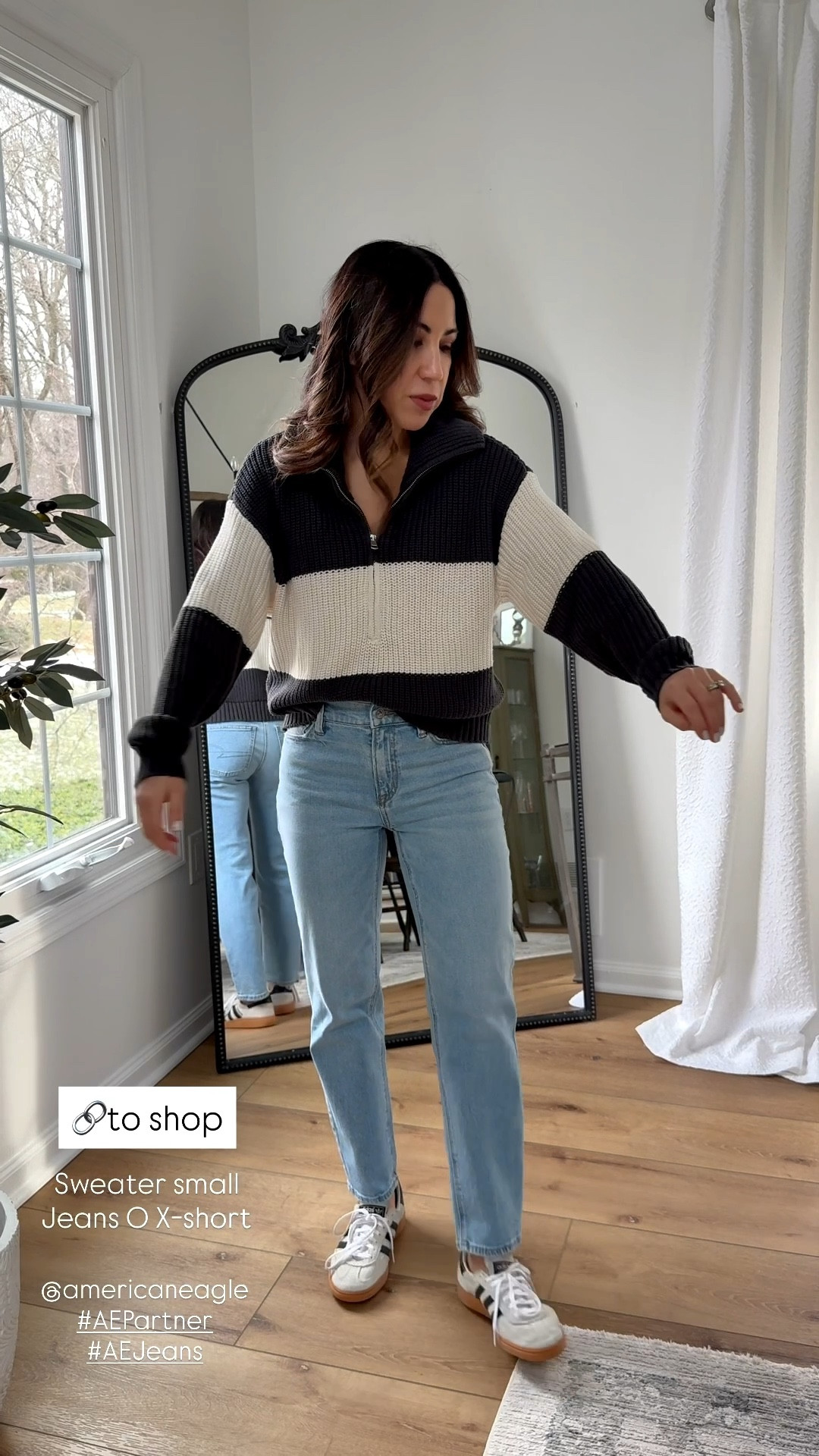 @americaneagle 
#AEPartner 
#AEJeans
Small striped sweater, 
straight leg jeans 0 X-short

#LTKFindsUnder50 #LTKSaleAlert #LTKOver40