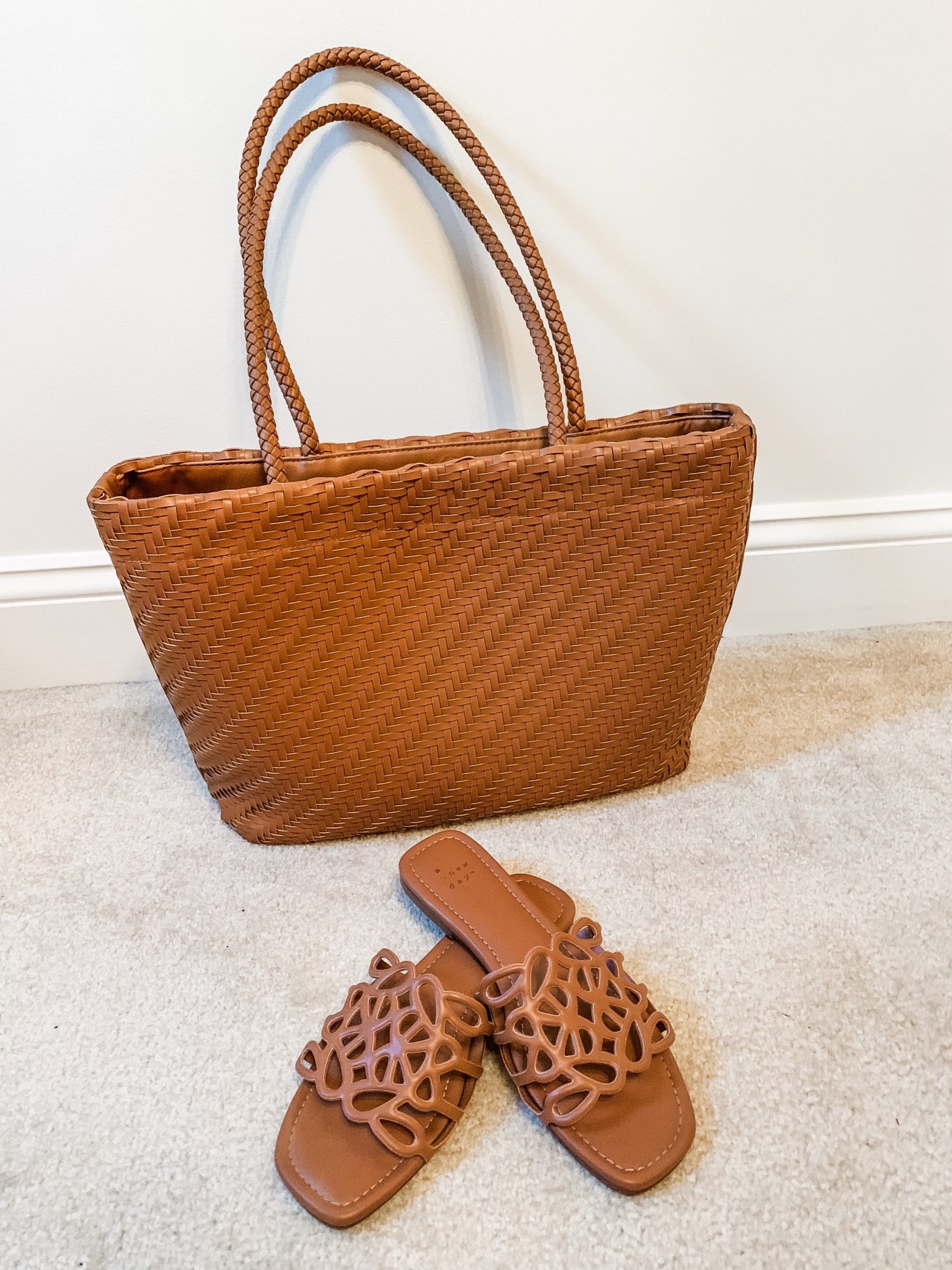 Target Woven Tote & Sandals. The quality is great

#LTKWorkwear #LTKTravel #LTKOver40