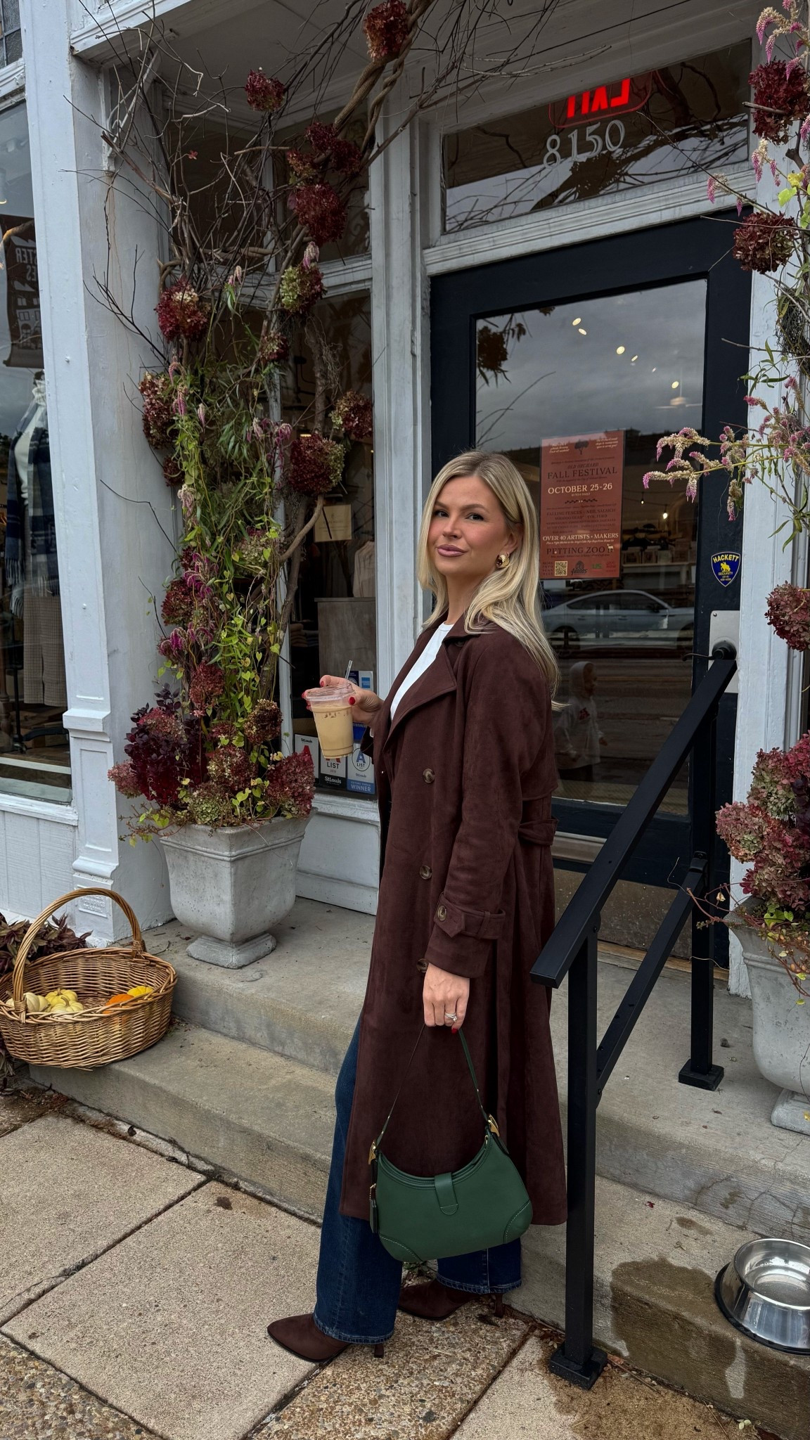 Can’t get over this suede coat! It is such good quality, especially for the price! 

#LTKFindsUnder50 #LTKStyleTip