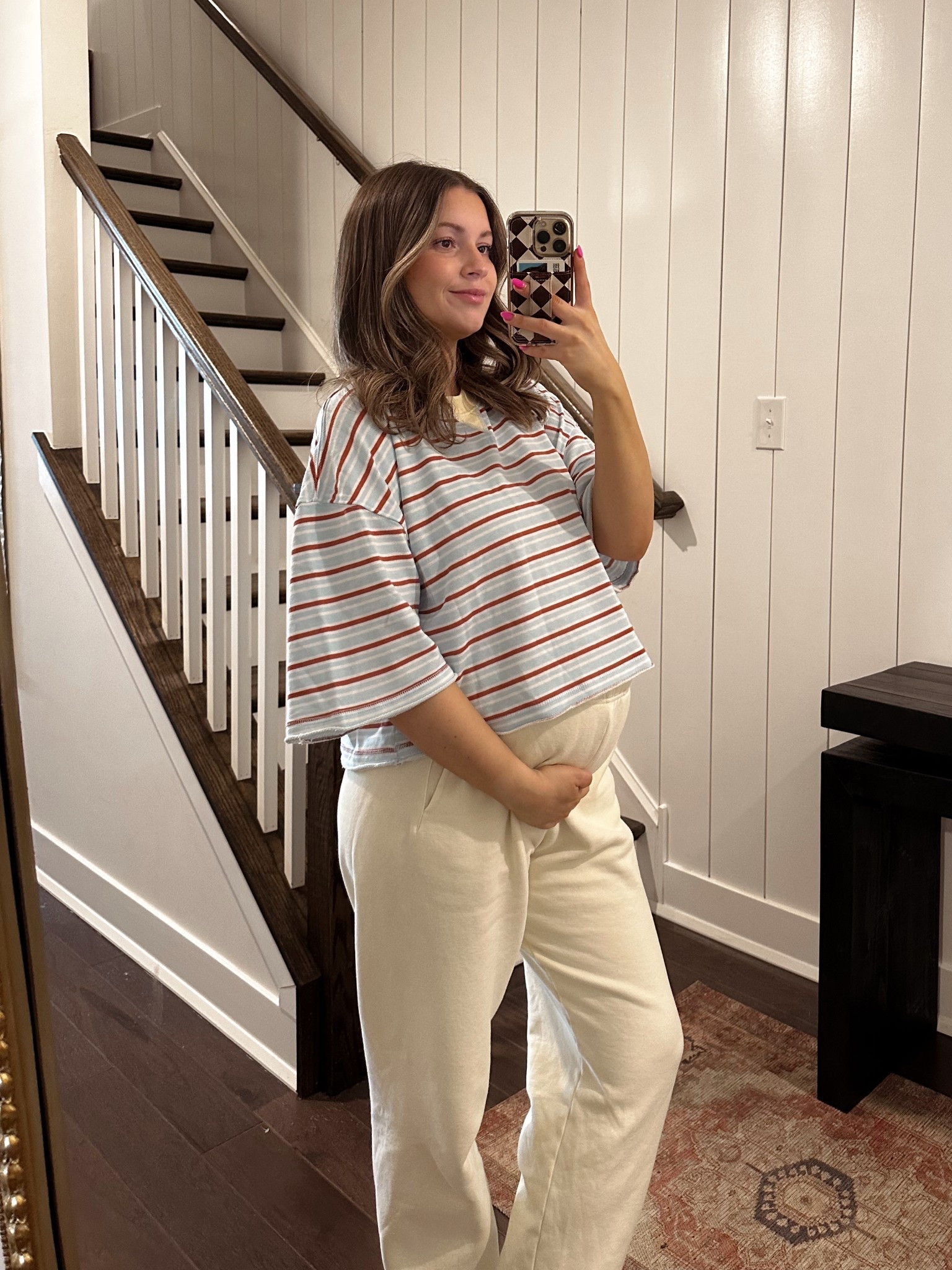 Wearing a large in the tee & medium in the sweats!