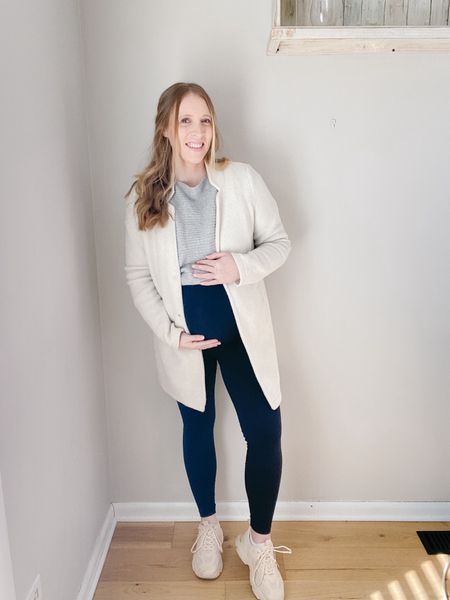 Bump friendly outfit for winter, winter maternity outfit idea 

#LTKbump #LTKstyletip