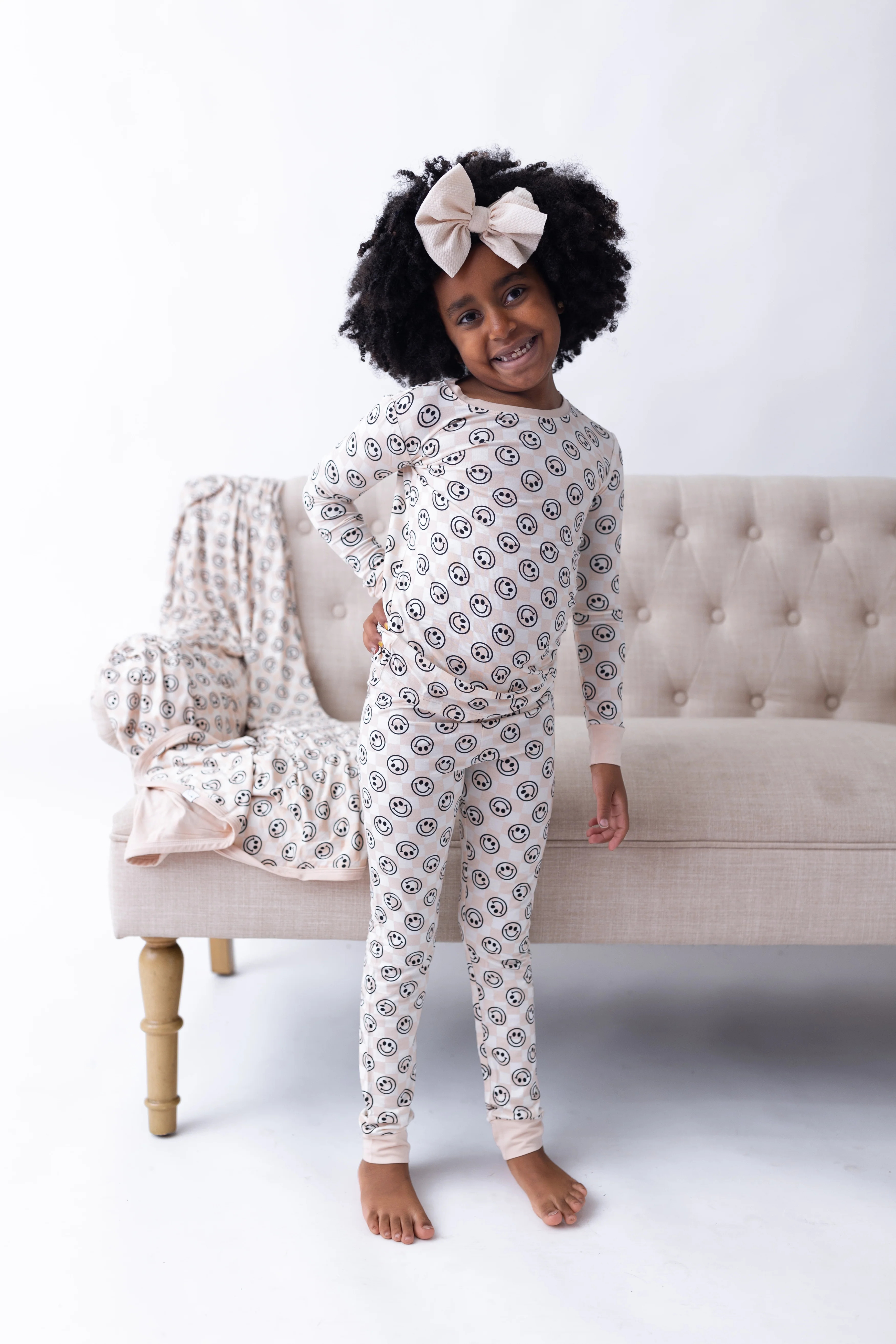 SANDY SMILES CHECKERS DREAM SET | Dream Big Little Co.