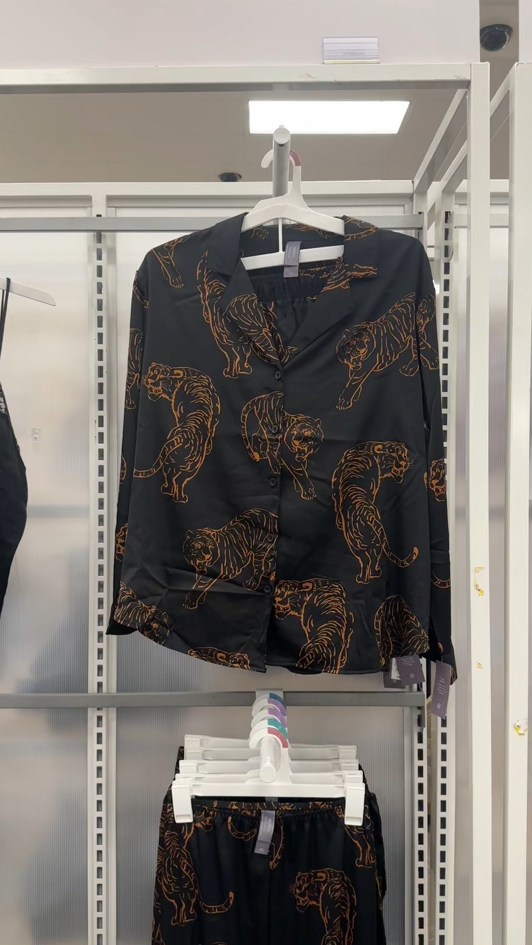 Free People Lookalike at Target (also comes in sage green) for only $30

Pajamas | free people dupe | free people lookalike | long sleeved pajamas 

#LTKHome #LTKFindsUnder50 #LTKautumn