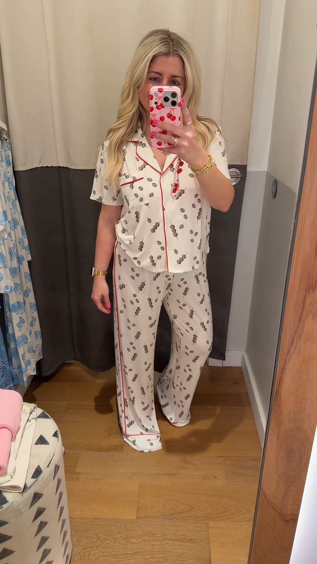 New @Aerie pjs 30% off!
Size m